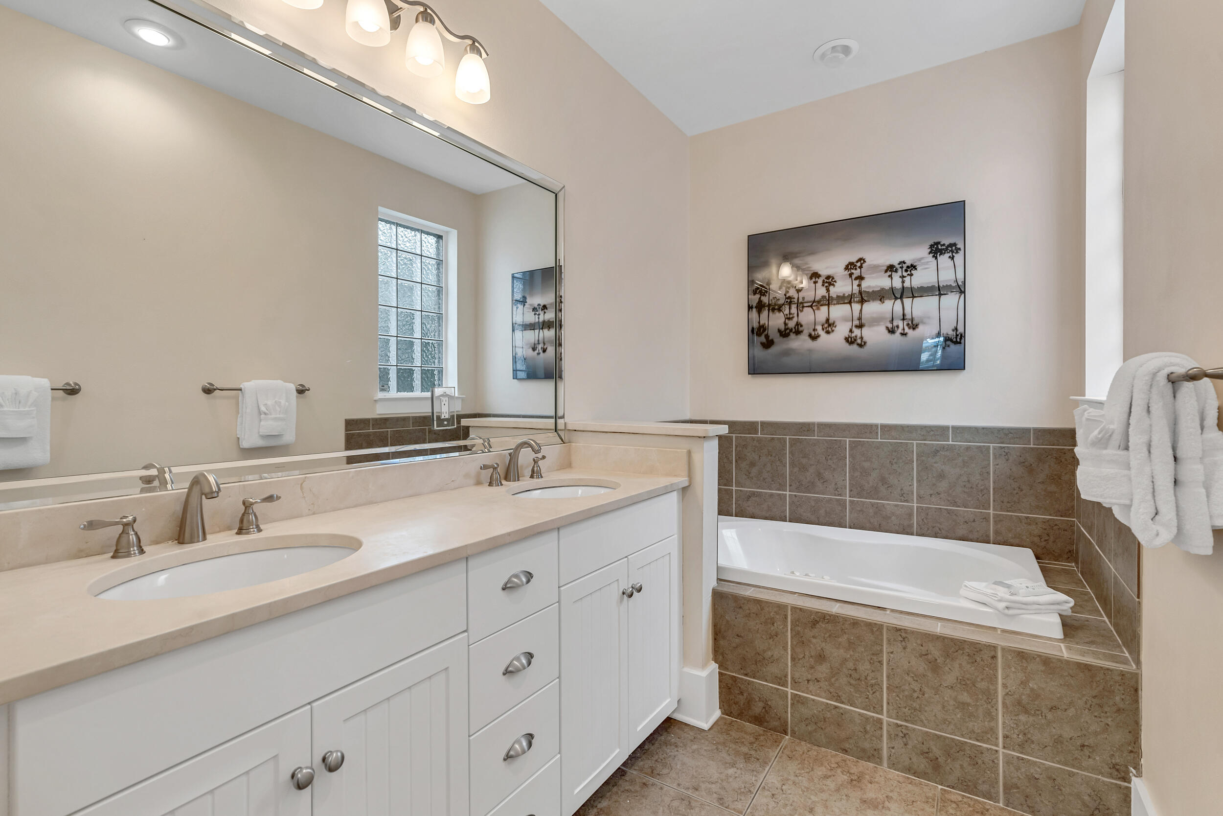 MIRAMAR BEACH VILLAS - Residential