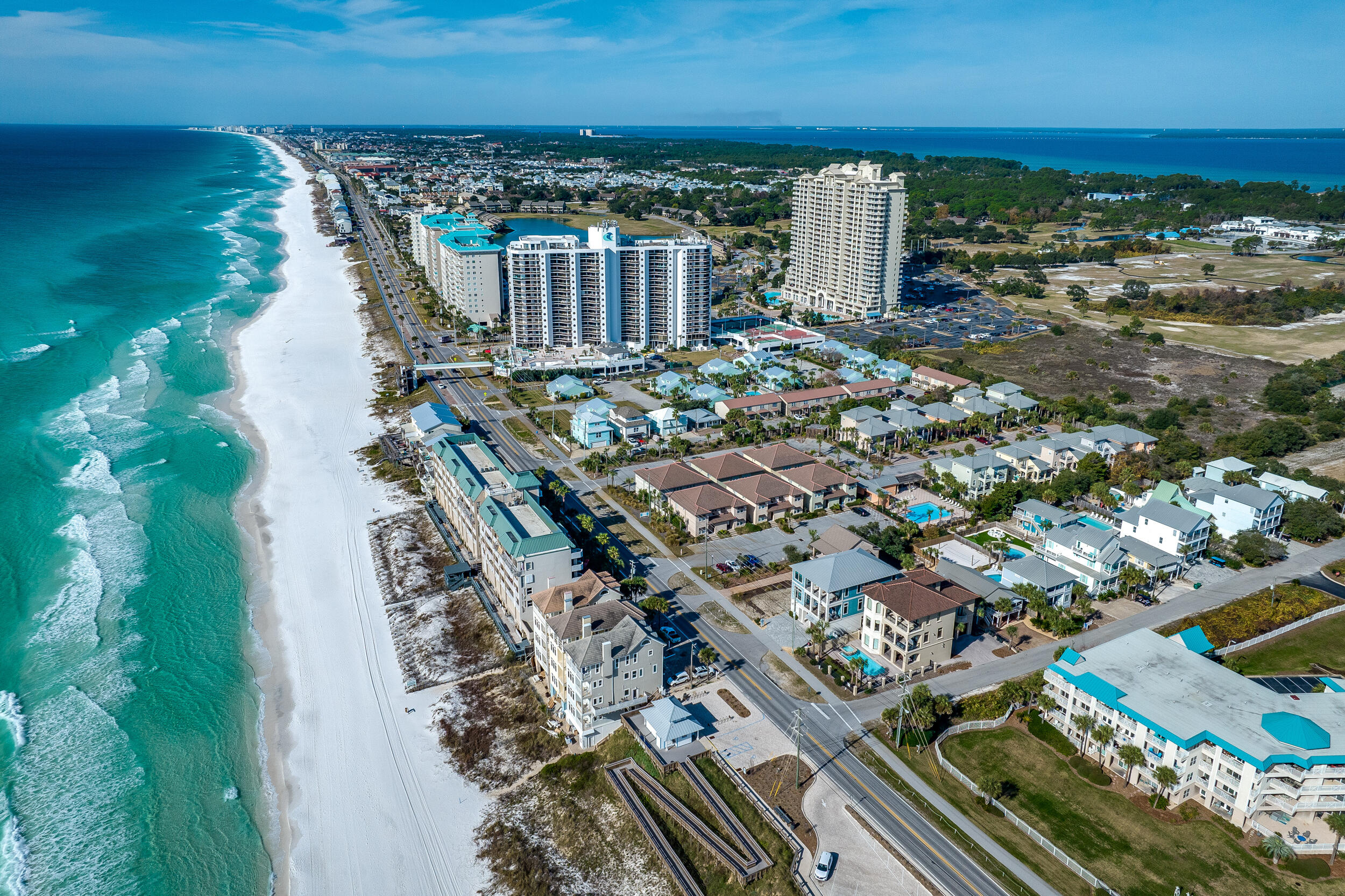 MIRAMAR BEACH VILLAS - Residential