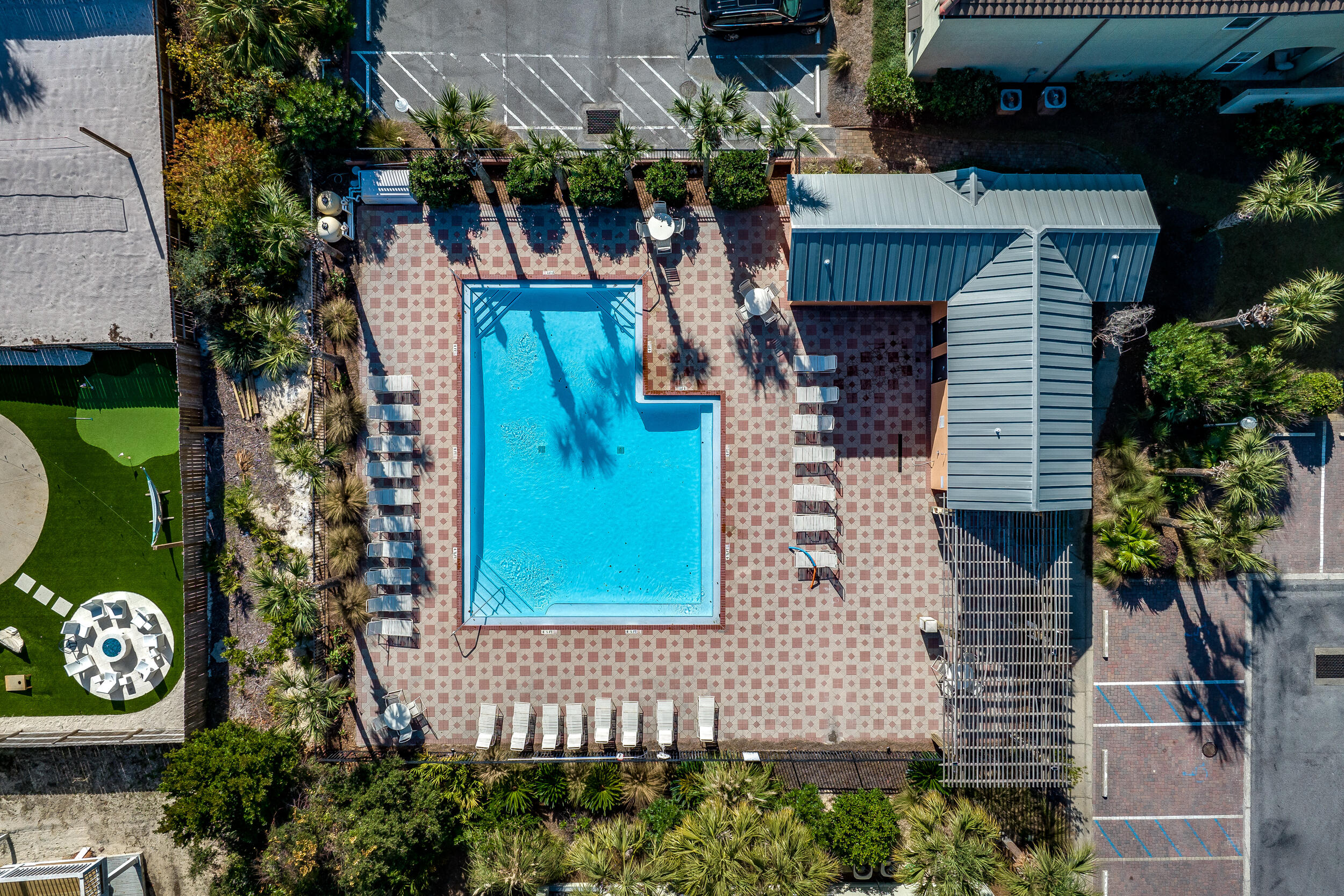 MIRAMAR BEACH VILLAS - Residential