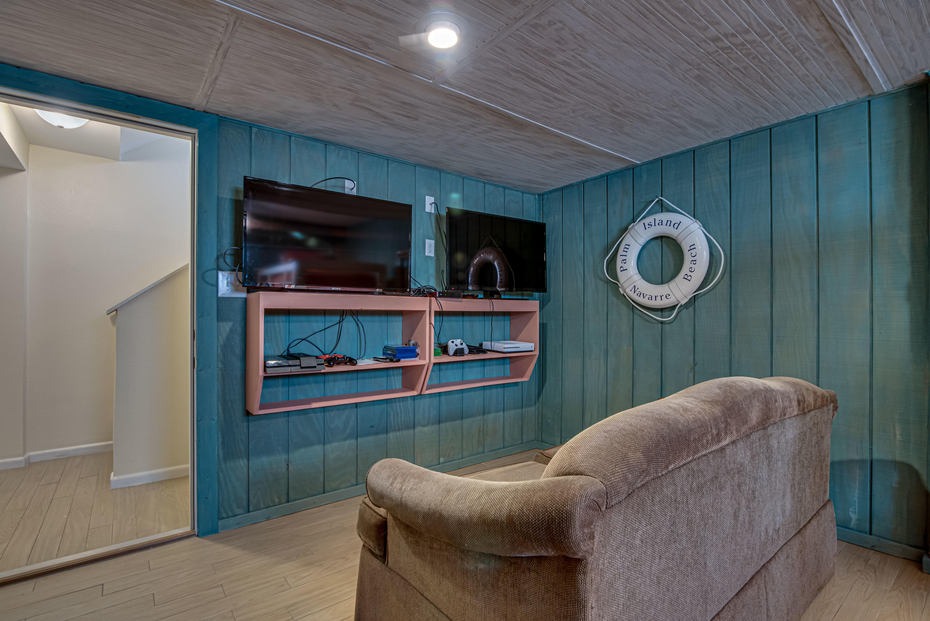 VILLAGE AT NAVARRE - Residential