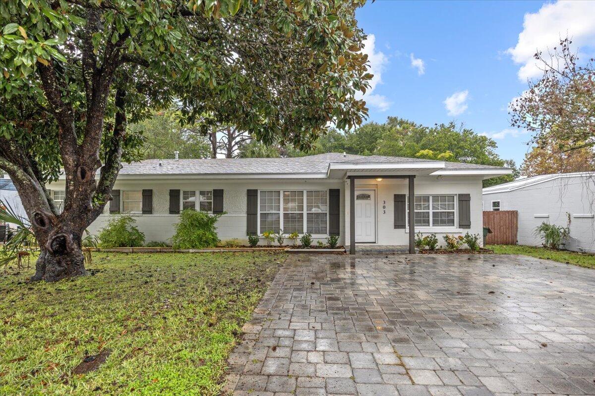 ELLIOT POINT  7th ADDN - Residential