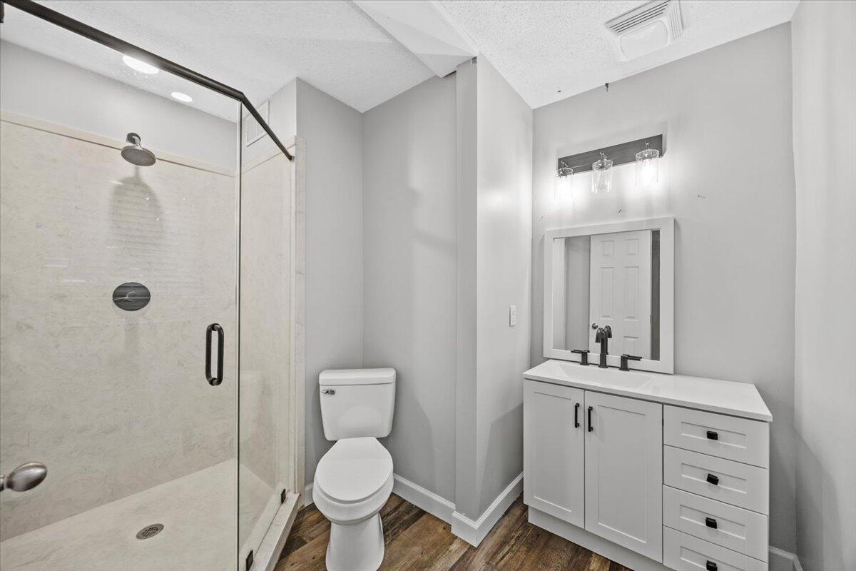 ELLIOT POINT  7th ADDN - Residential