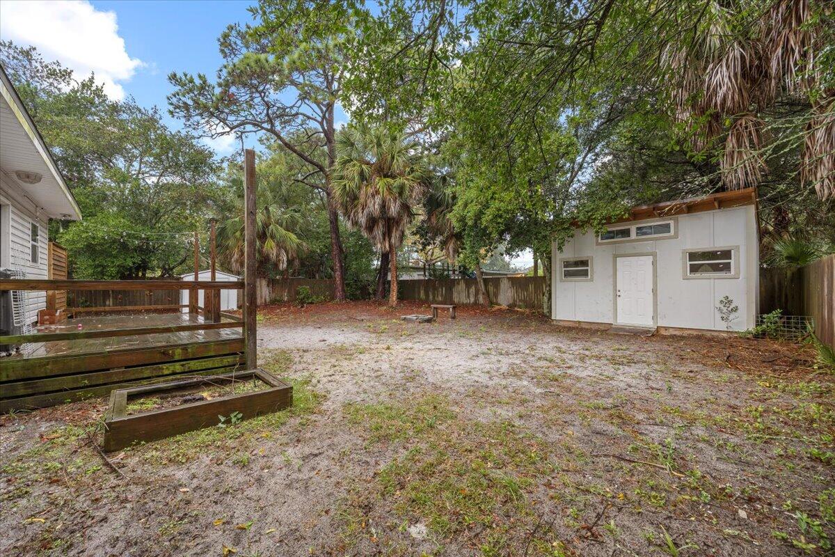 ELLIOT POINT  7th ADDN - Residential