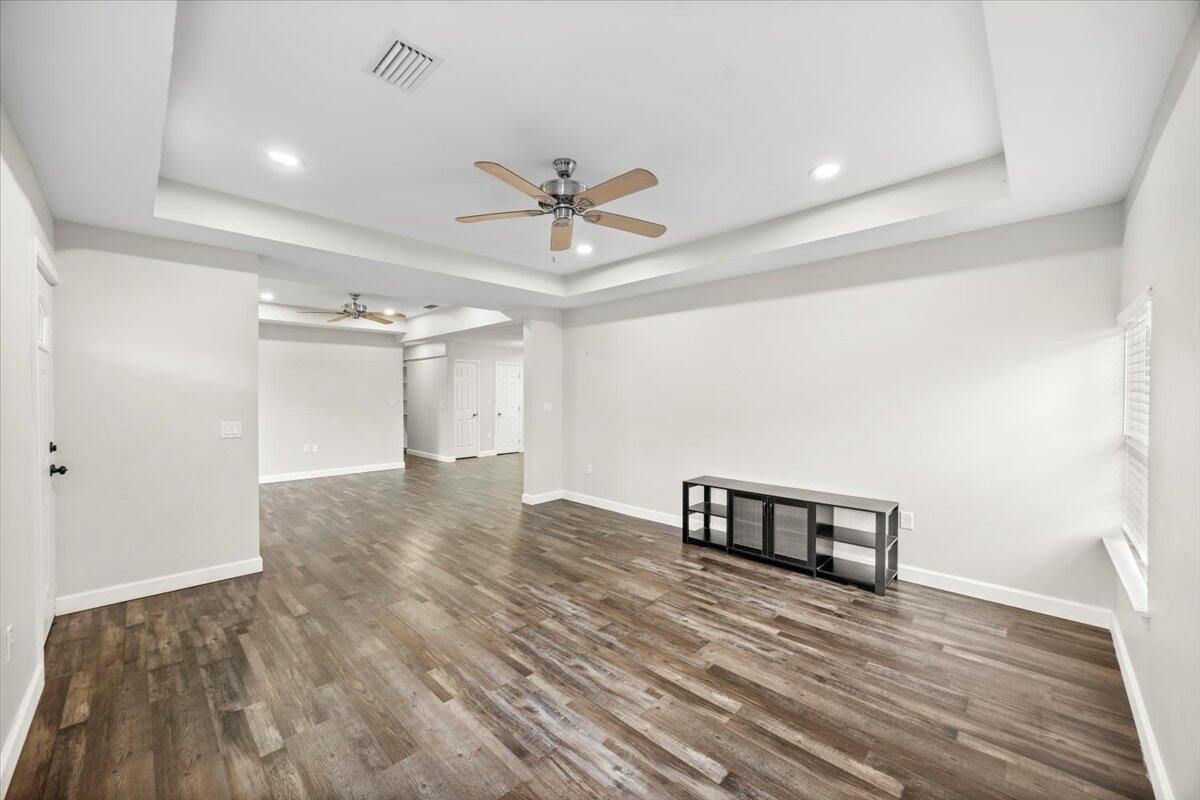 ELLIOT POINT  7th ADDN - Residential