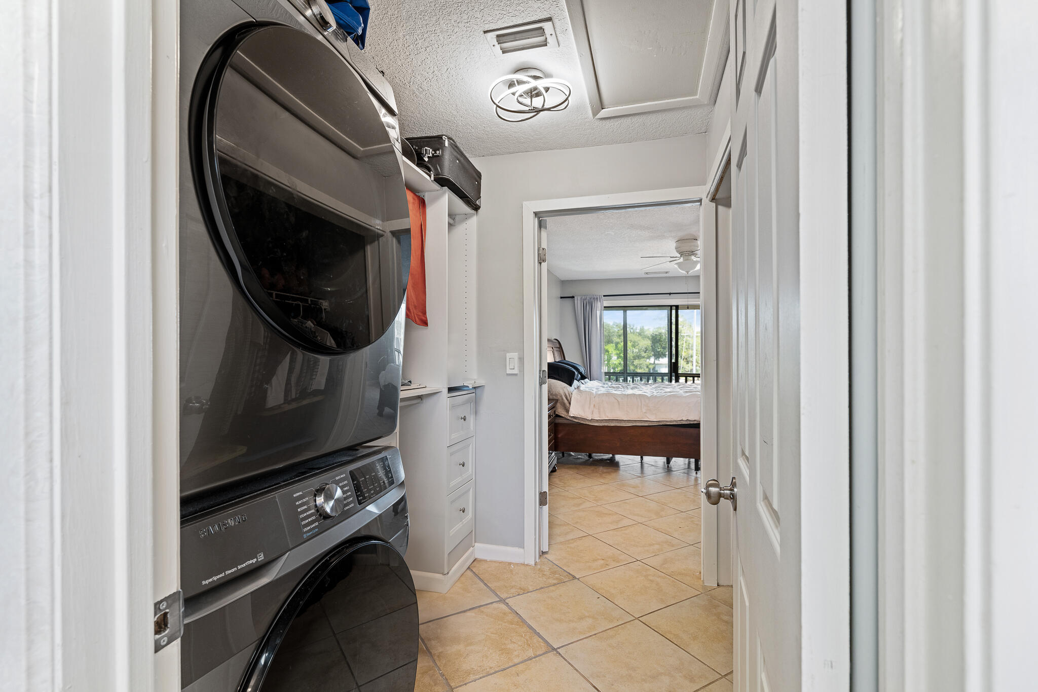 MARINA VILLAS CONDO AT BLUEWATER BAY - Residential Lease