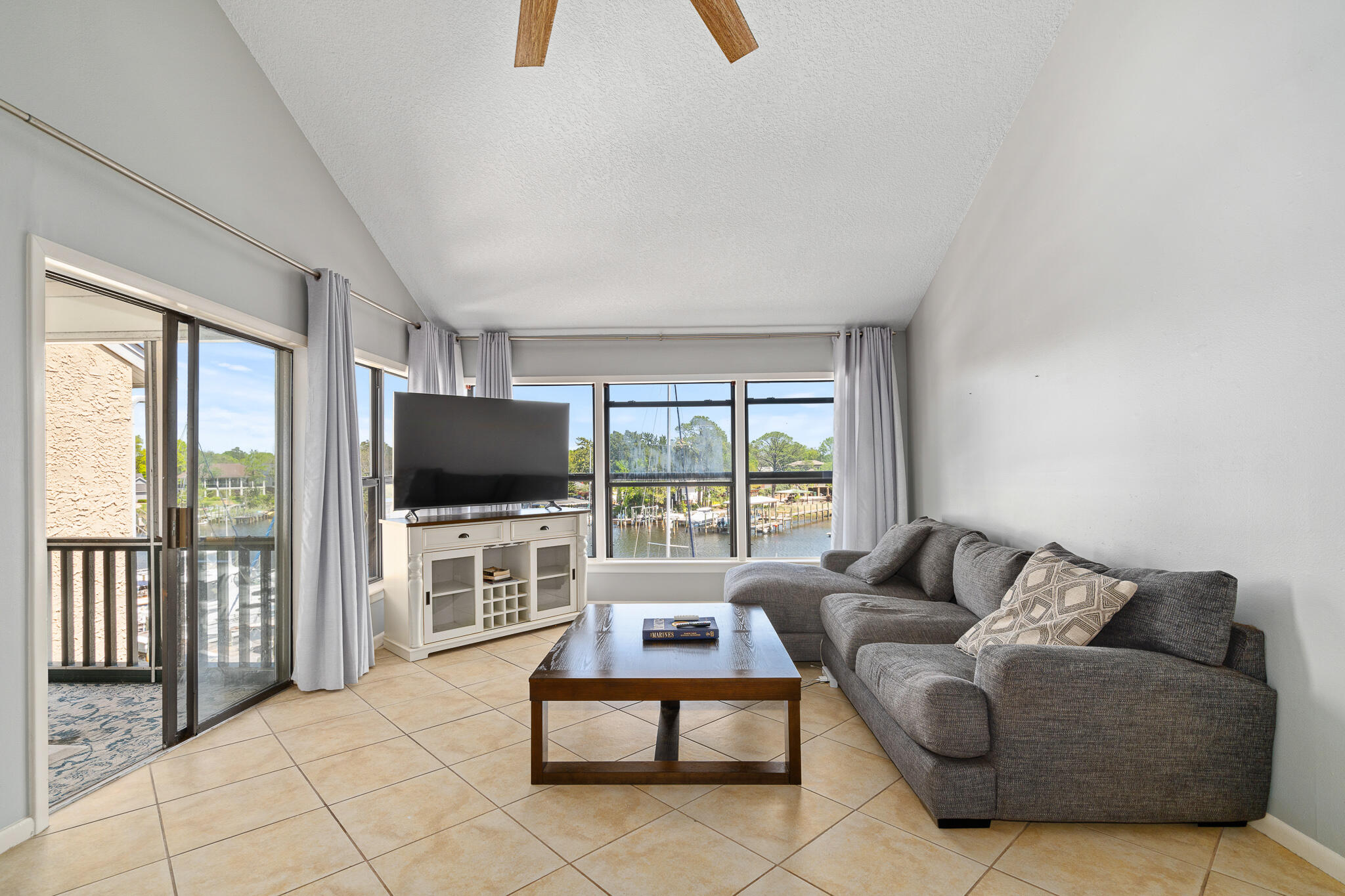 MARINA VILLAS CONDO AT BLUEWATER BAY - Residential Lease