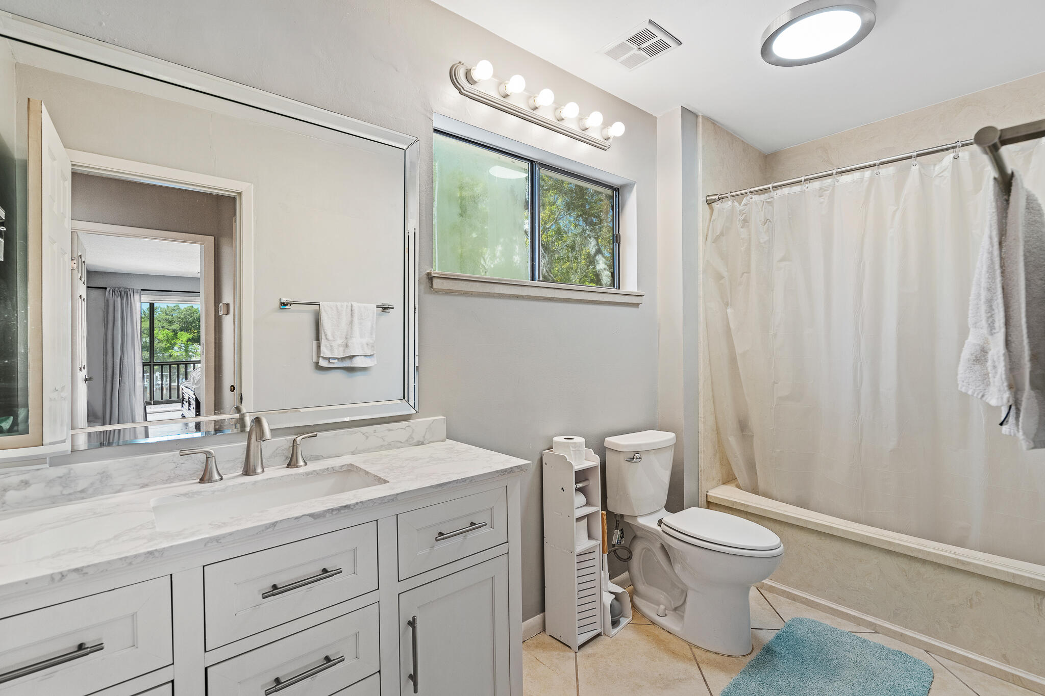 MARINA VILLAS CONDO AT BLUEWATER BAY - Residential Lease