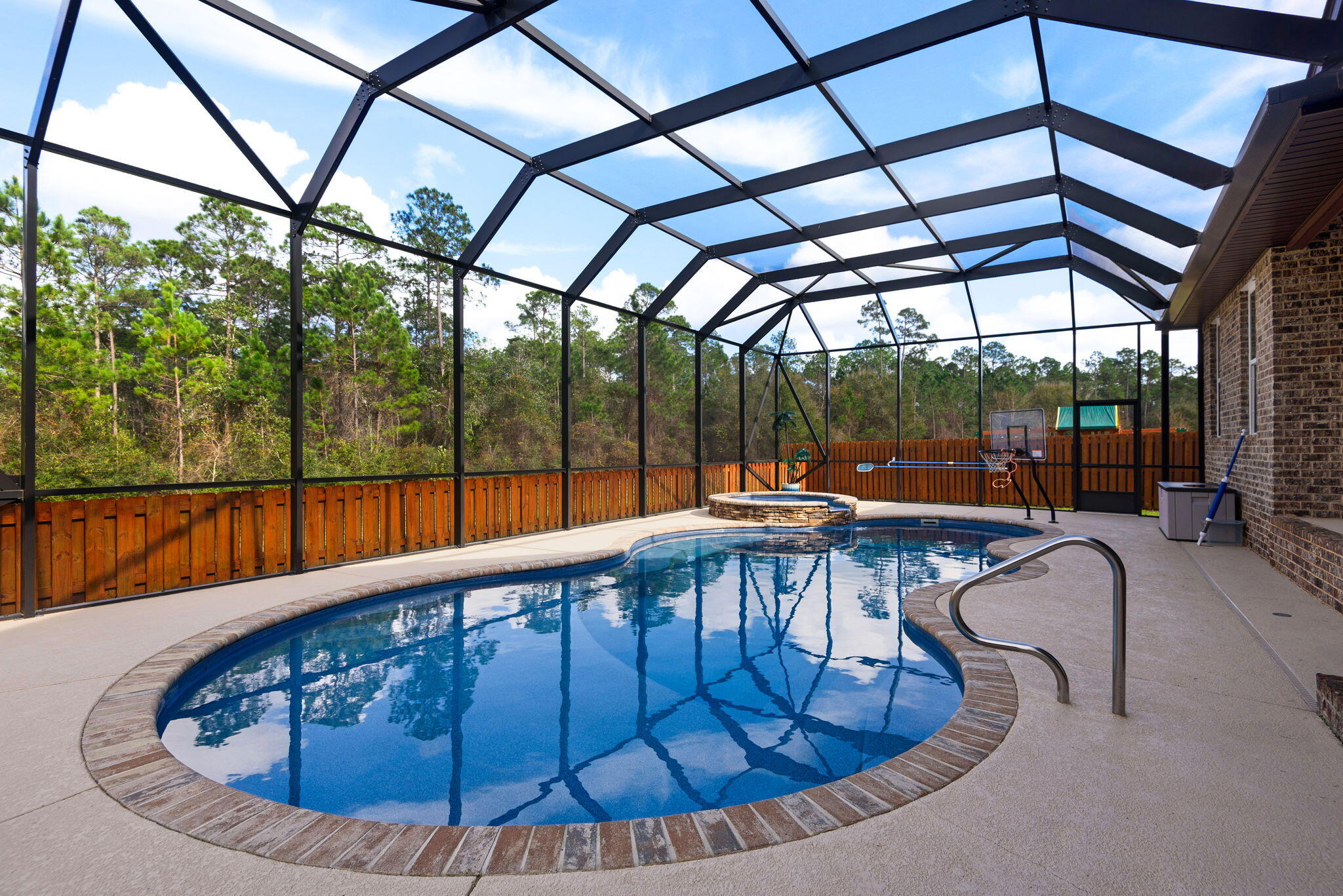 Huntington Creek Estates - Residential