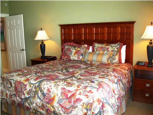 EMERALD GRANDE - Residential