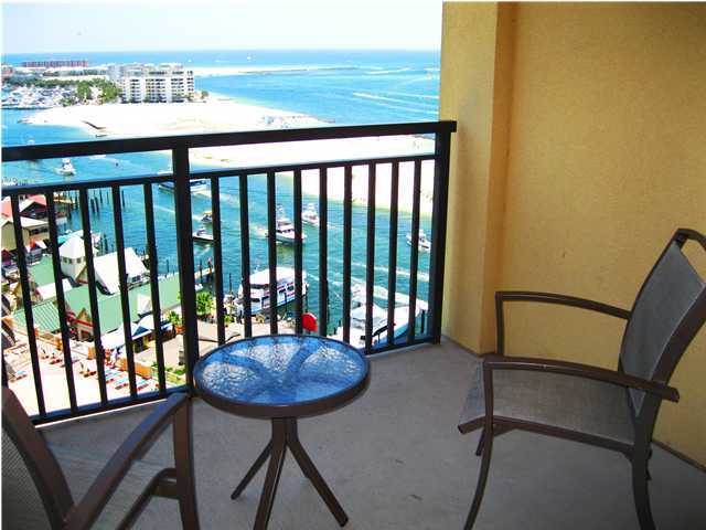 EMERALD GRANDE - Residential