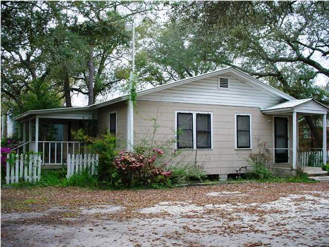 METES & BOUNDS - Residential Lease