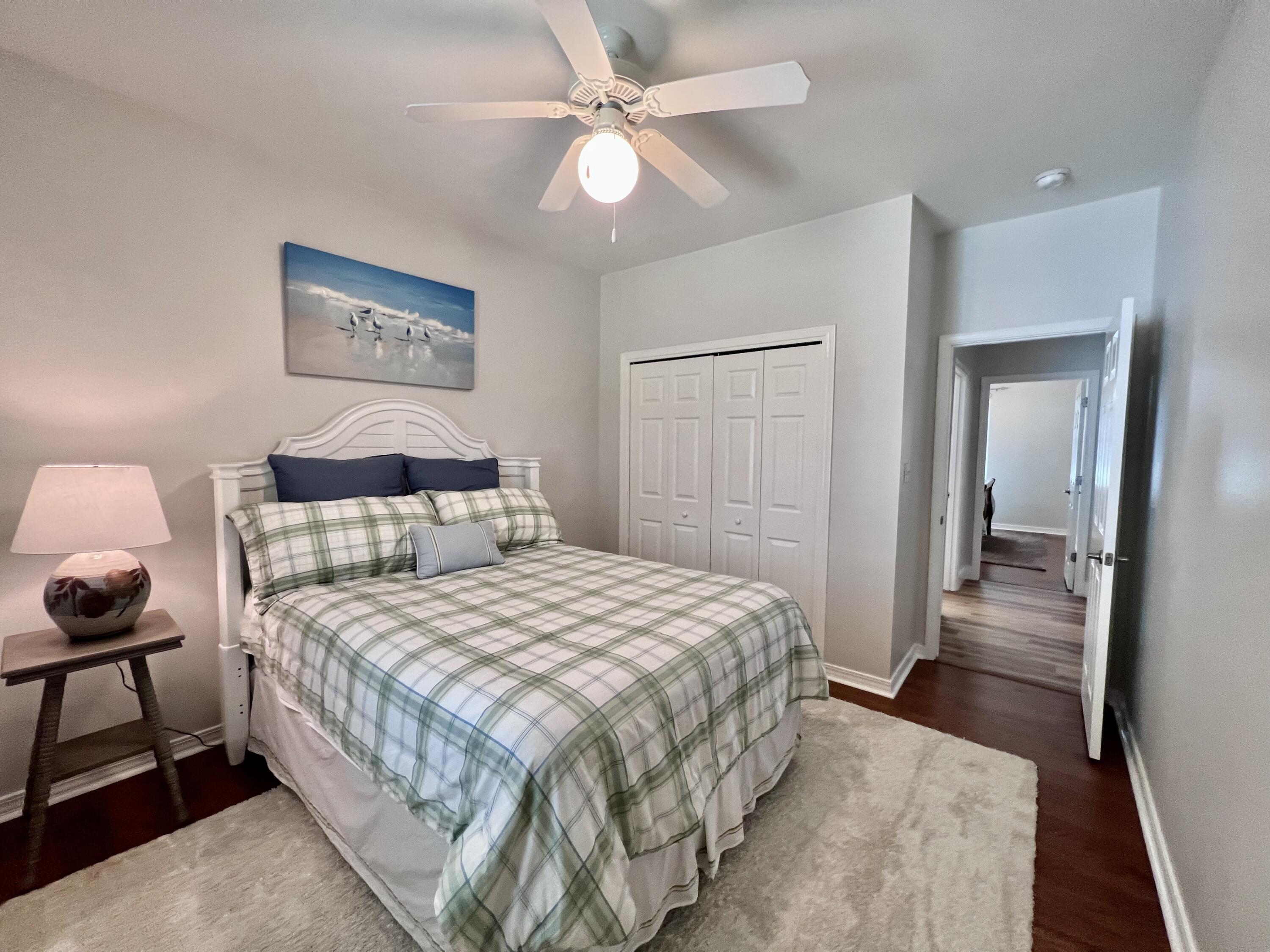 EMERALD WALK - Residential