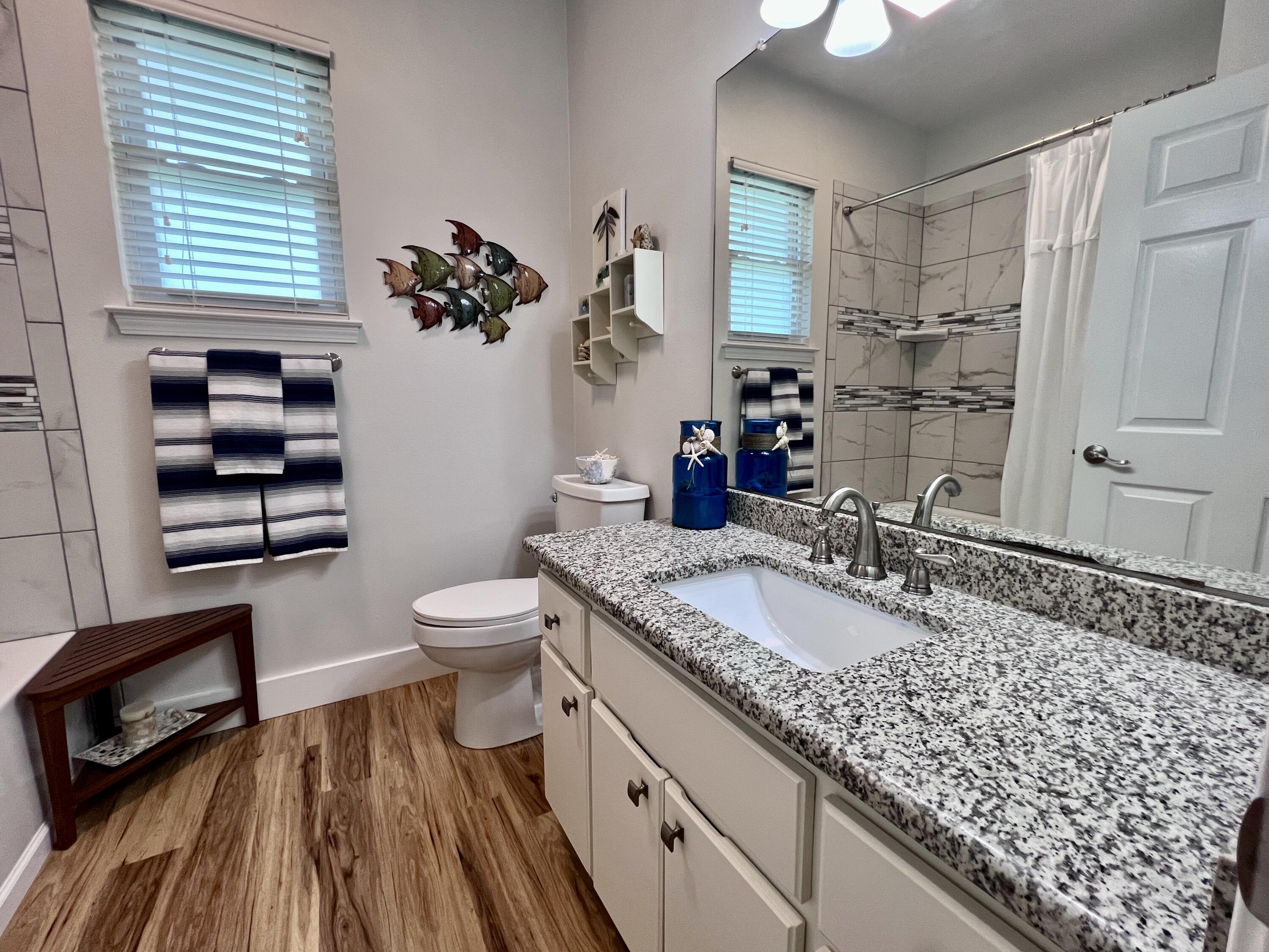 EMERALD WALK - Residential