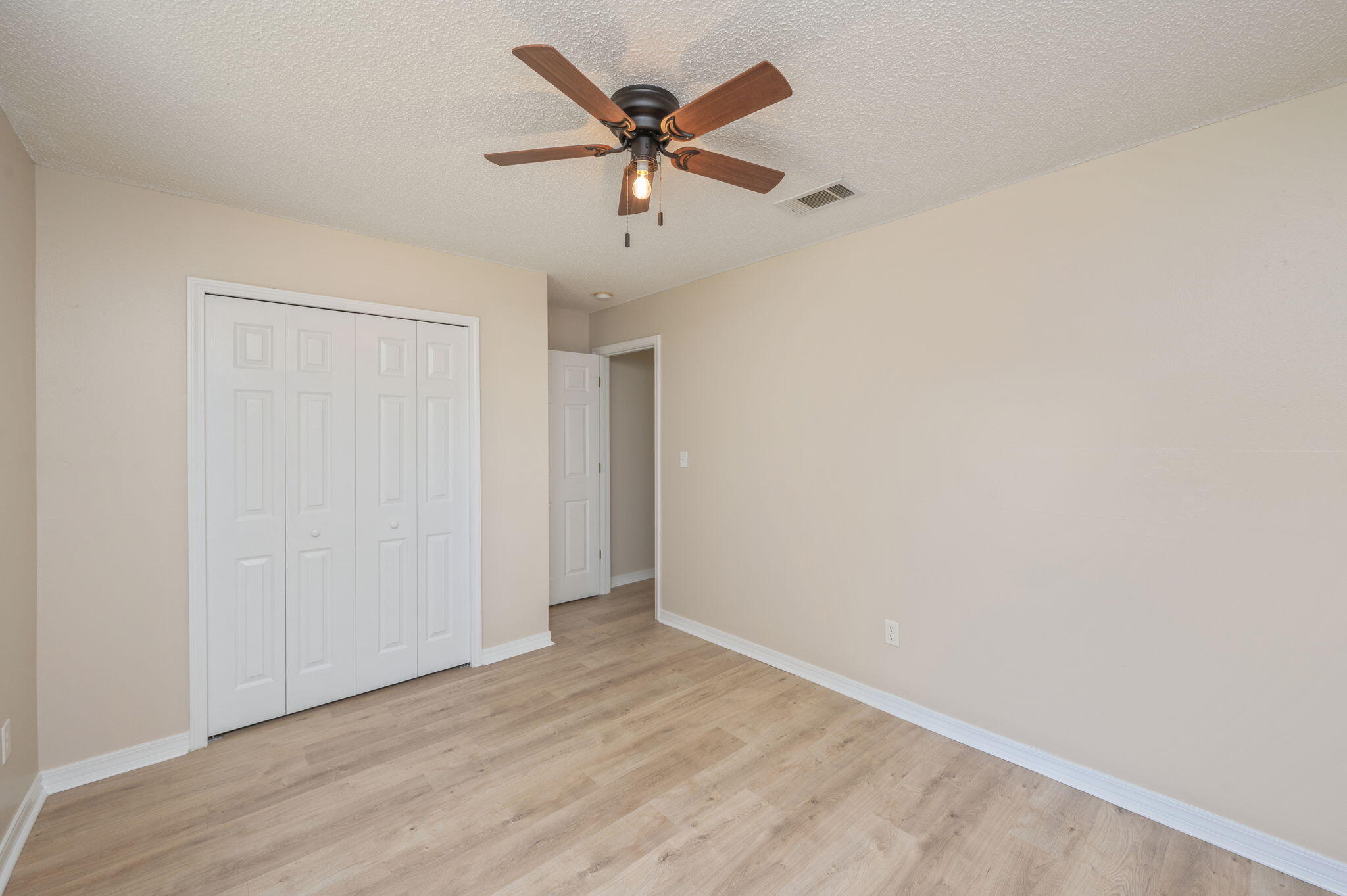 NORTHVIEW ESTATES 7TH ADDN - Residential