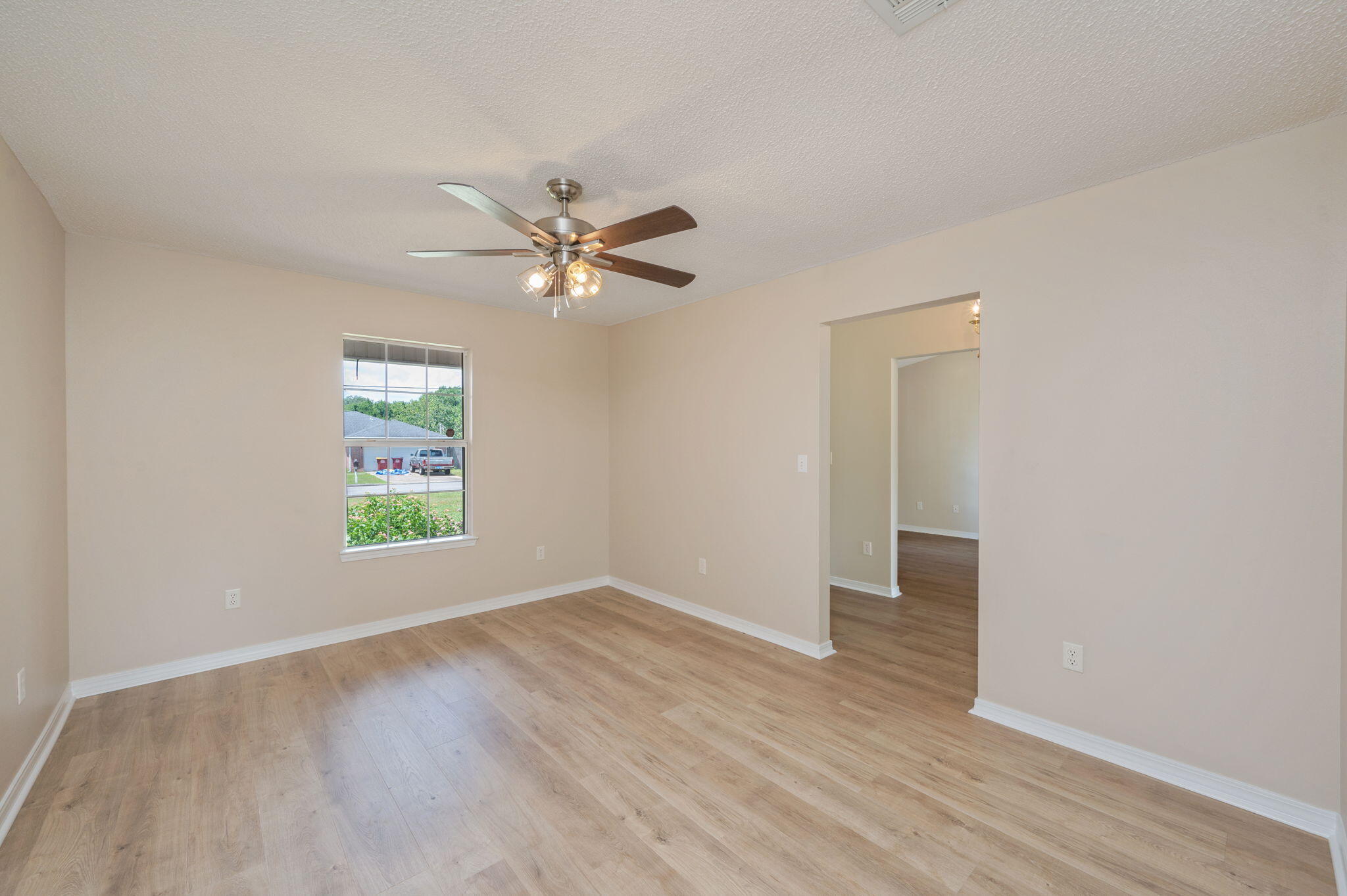NORTHVIEW ESTATES 7TH ADDN - Residential