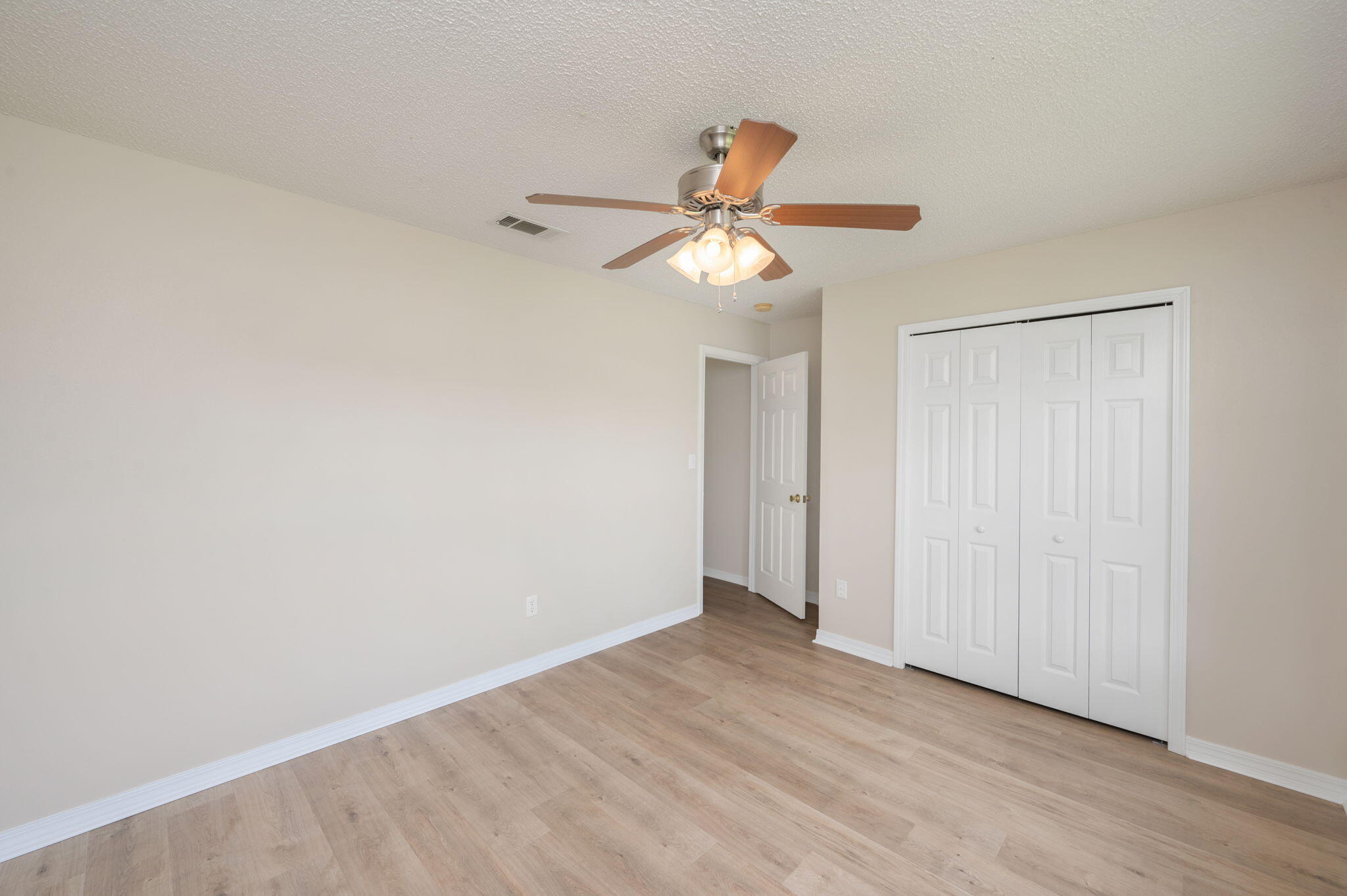 NORTHVIEW ESTATES 7TH ADDN - Residential