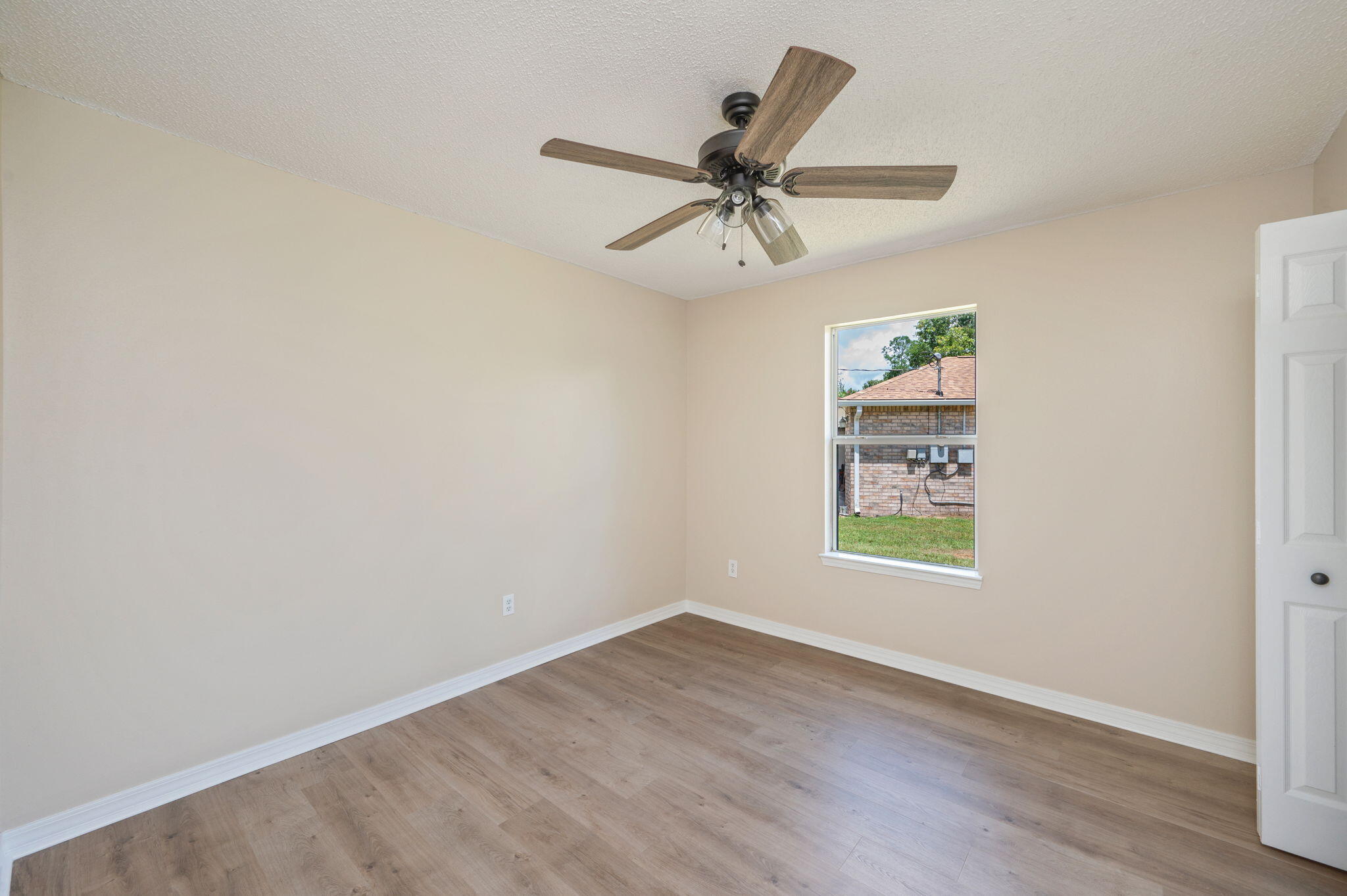 NORTHVIEW ESTATES 7TH ADDN - Residential