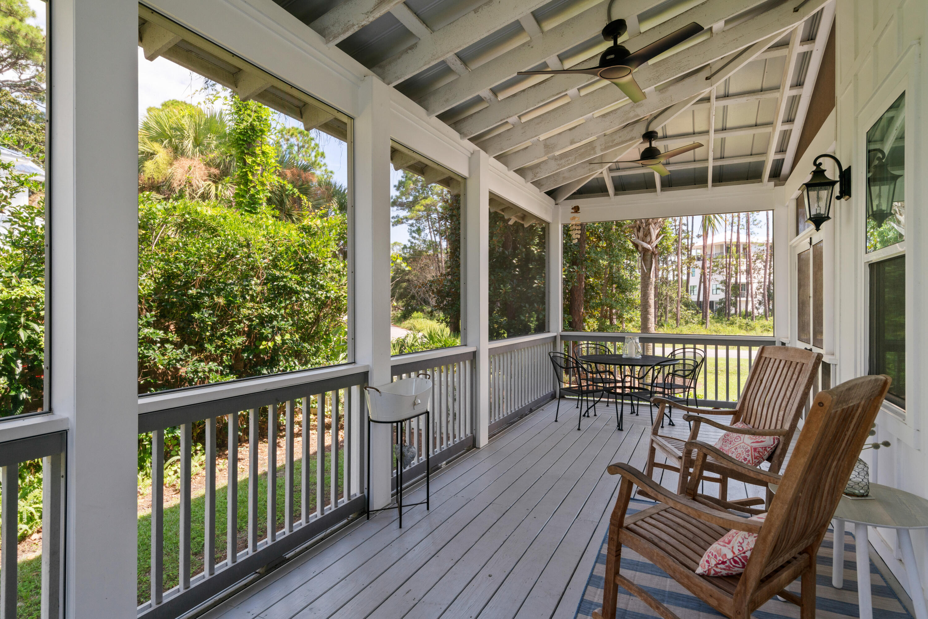 BEACH HIGHLANDS - Residential