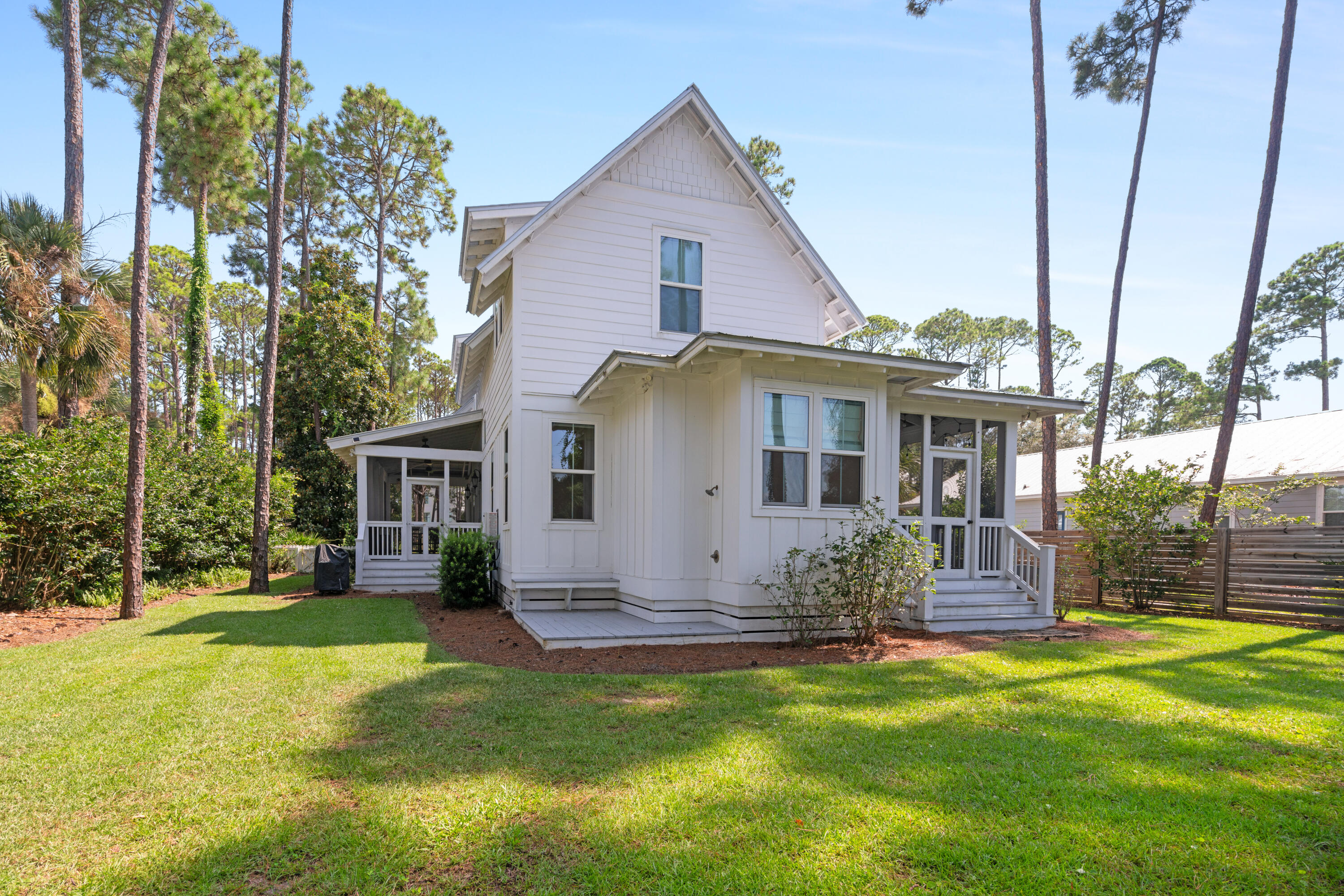 BEACH HIGHLANDS - Residential