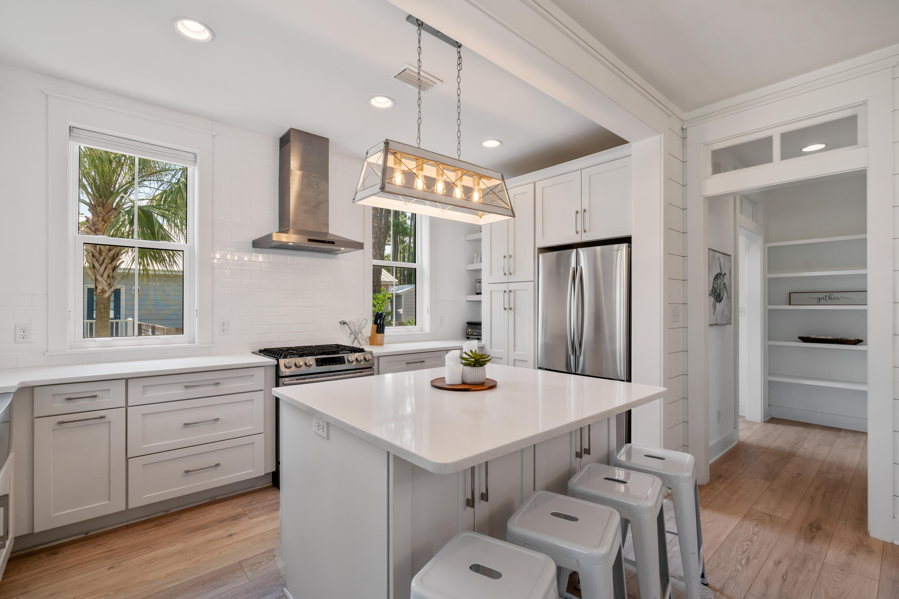BEACH HIGHLANDS - Residential