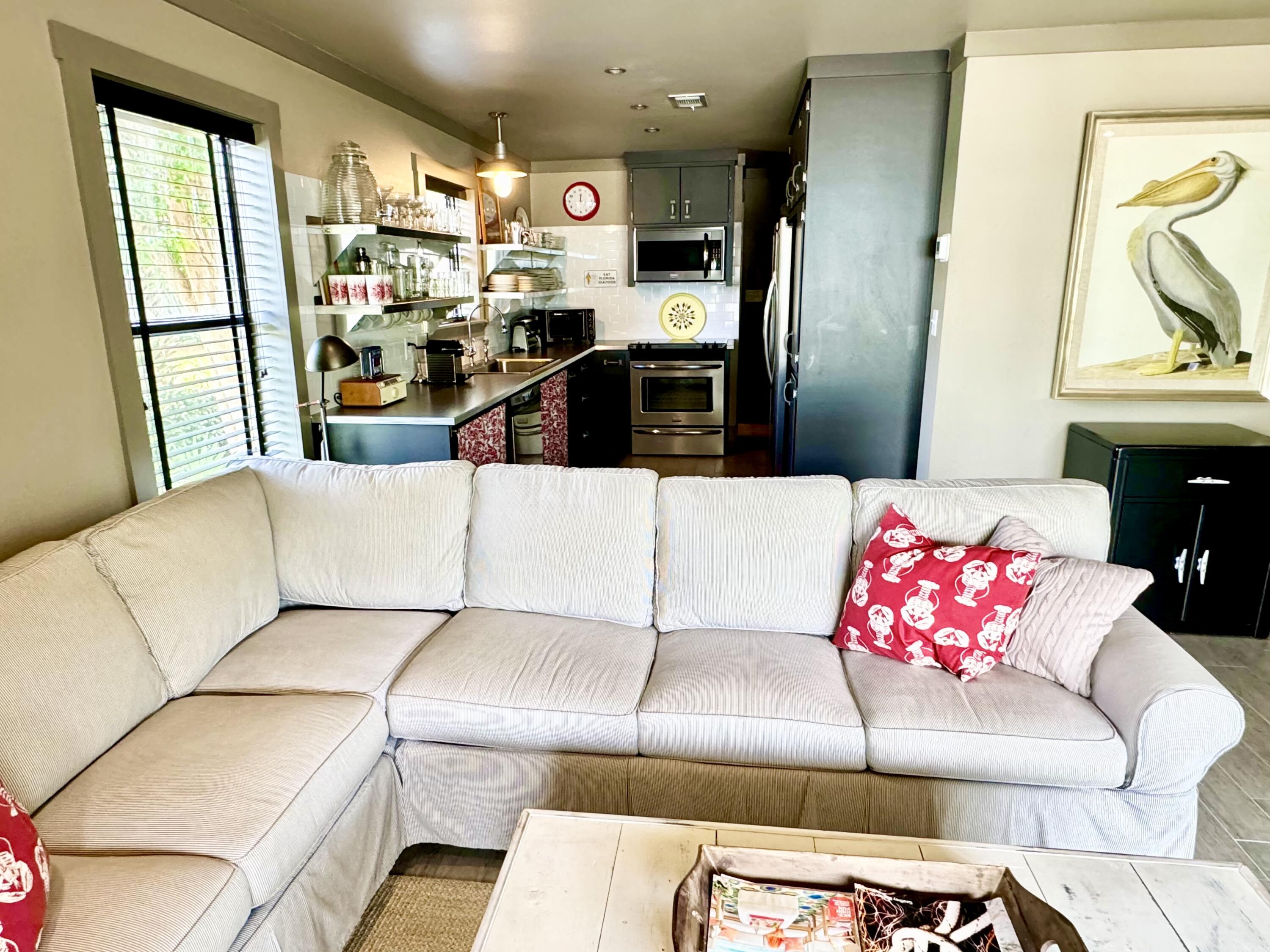 BEACHWOOD VILLAS CONDO - Residential