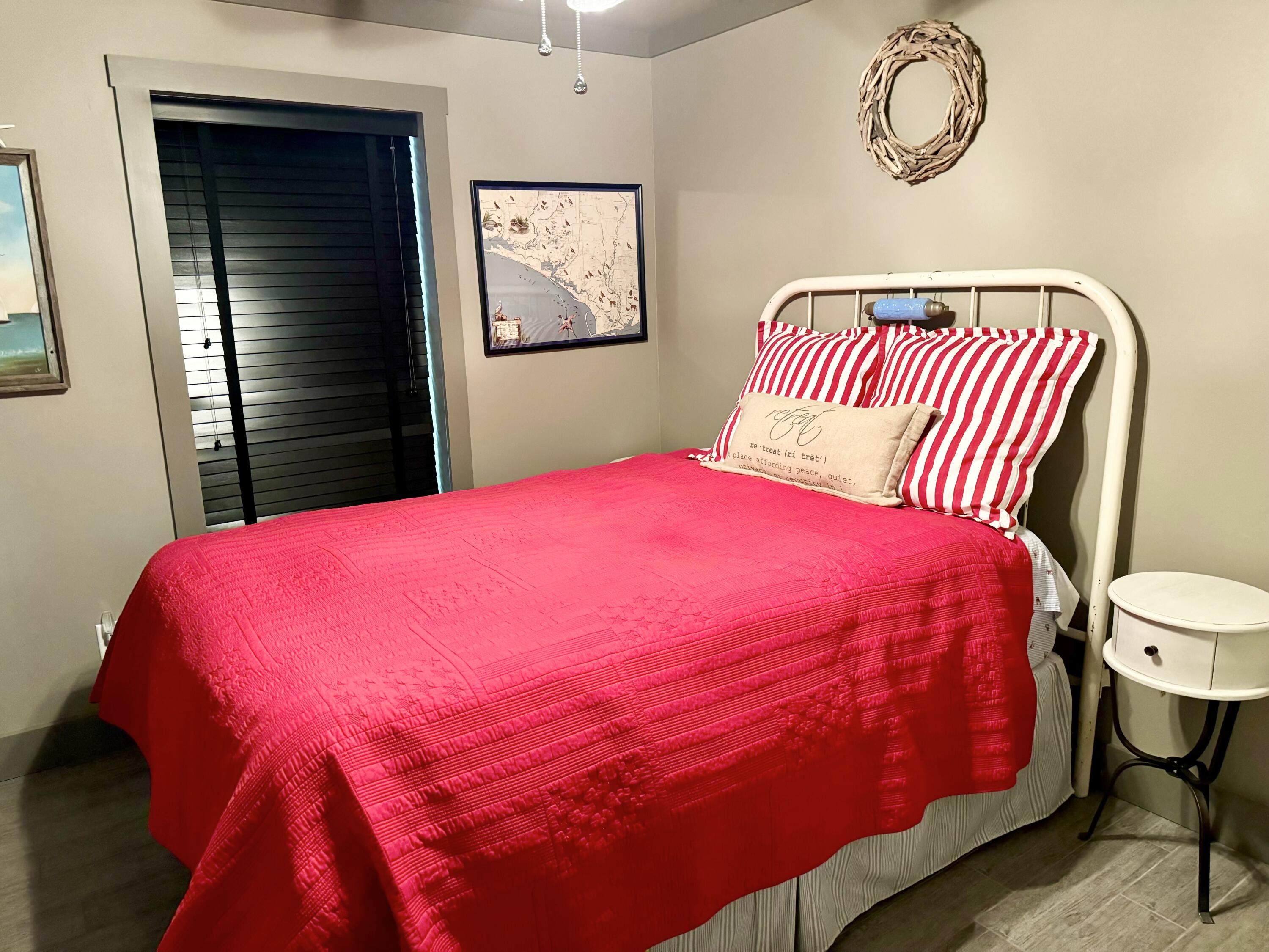 BEACHWOOD VILLAS CONDO - Residential