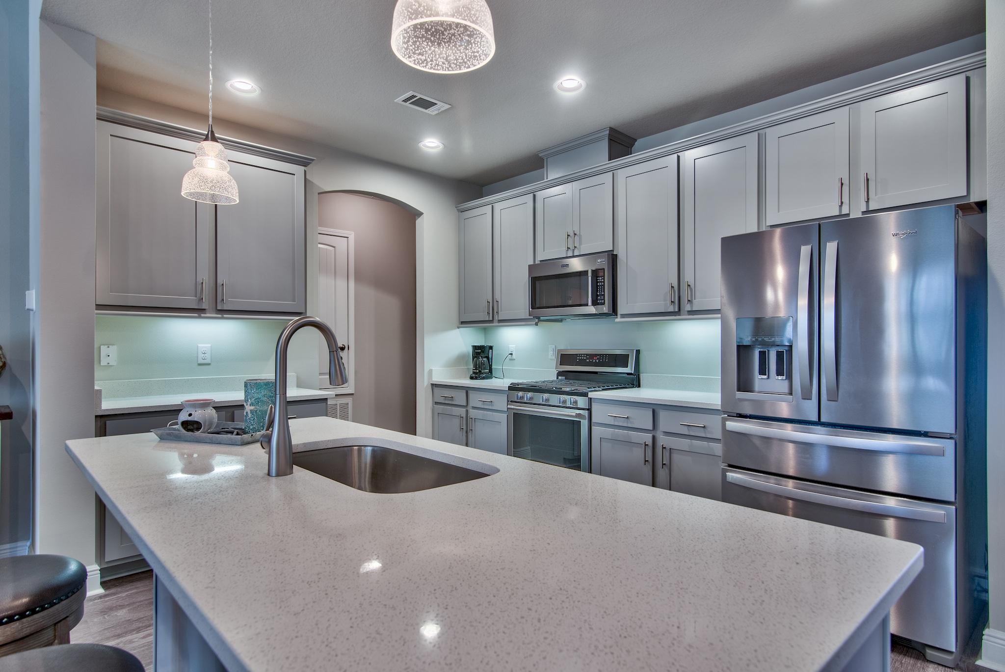 HAMMOCK BAY - Residential