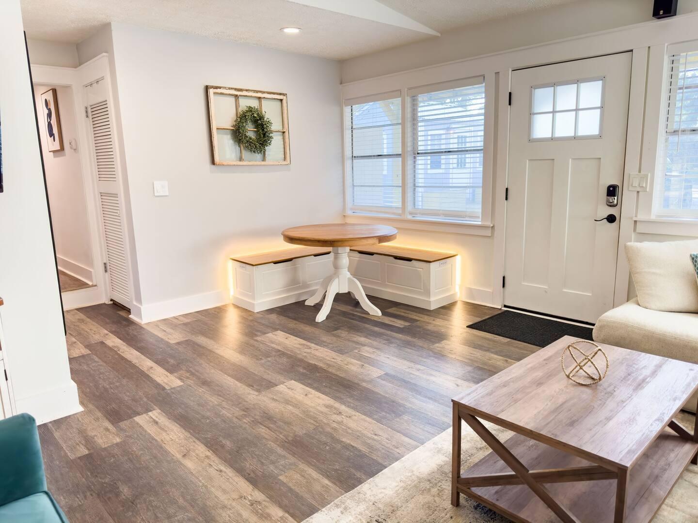 LAGUNA BEACH - Residential