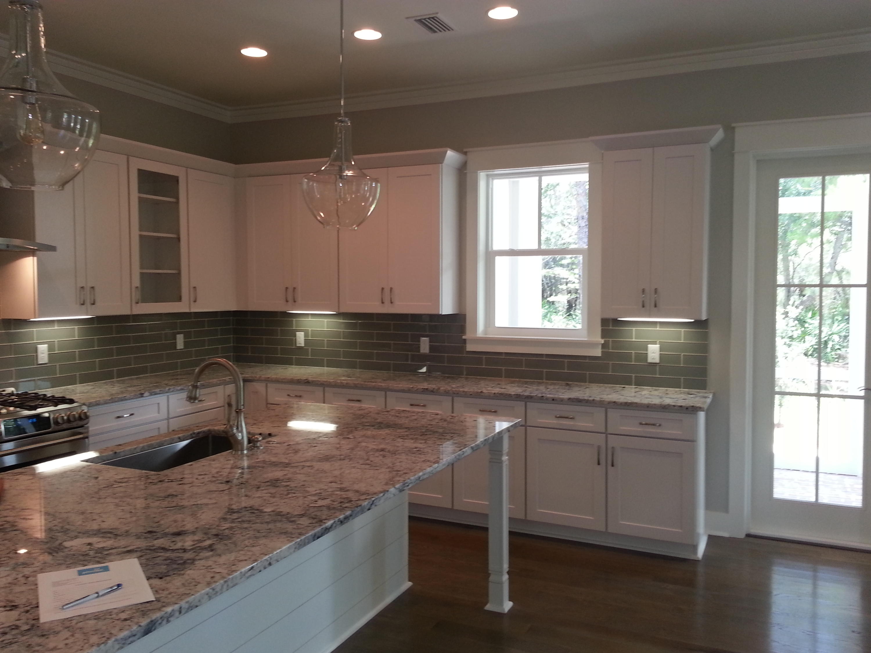 FOREST LAKES - Residential