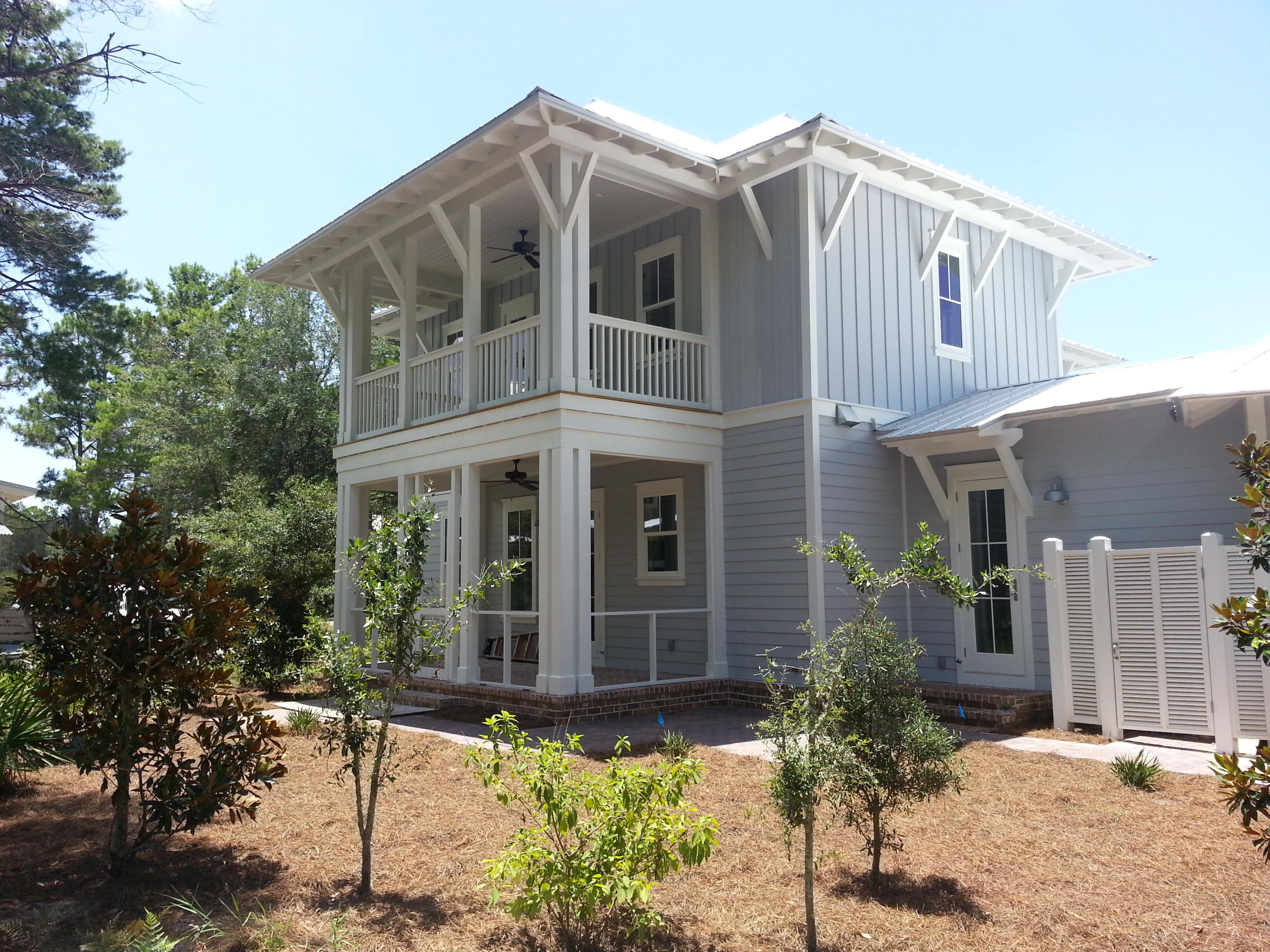 FOREST LAKES - Residential