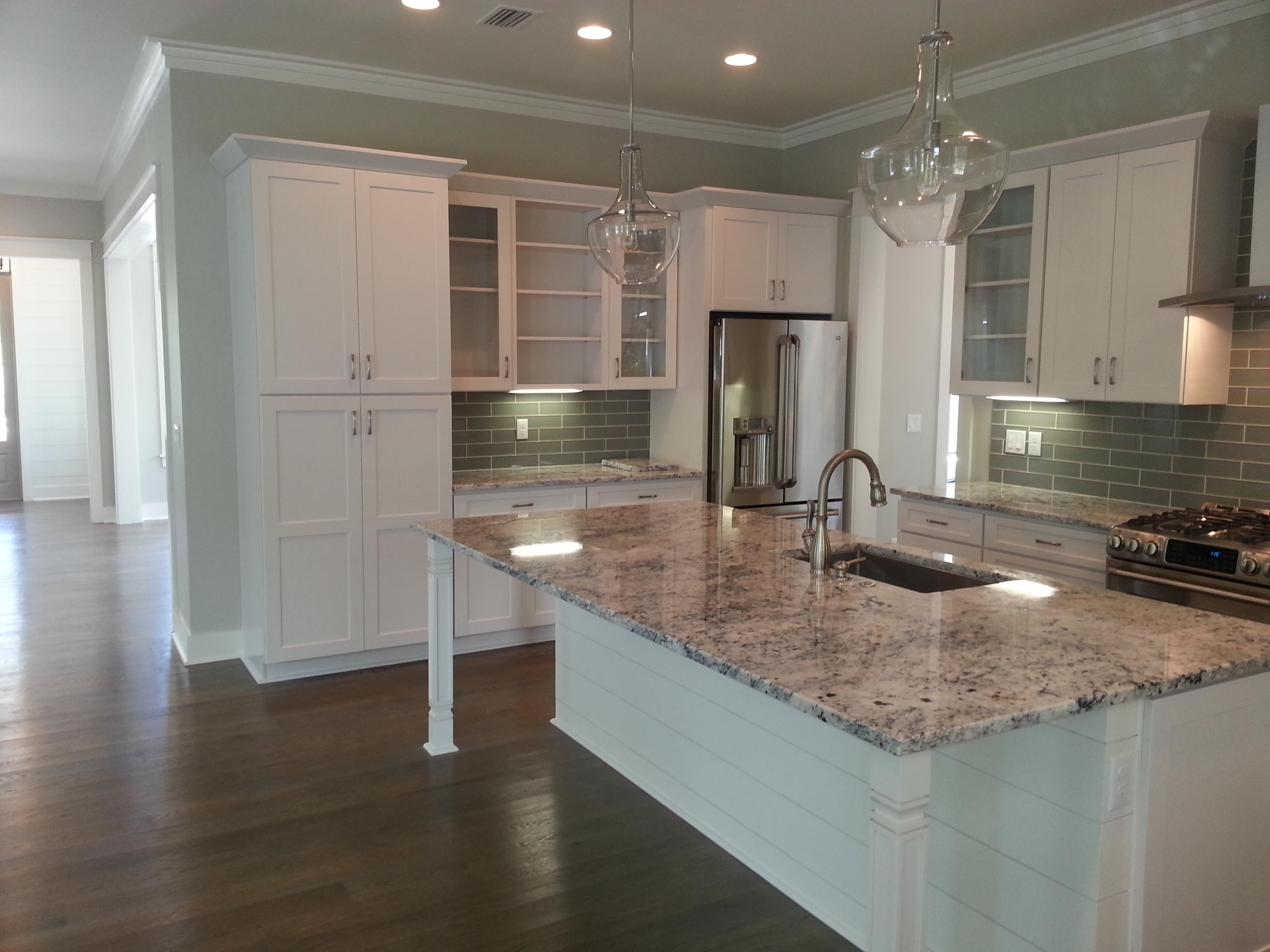 FOREST LAKES - Residential