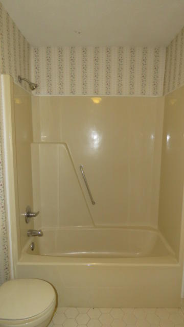 MARINERS COVE - Residential