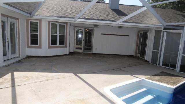 MARINERS COVE - Residential