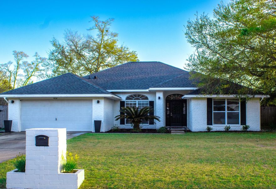 Great location in Milton- easy access to I-10! This 4 bedroom, 2 bath has many great features! An adorable fireplace located in the Living Room. Stainless steel appliances, a breakfast nook, granite countertop, and 2020 Roof. Both bathrooms have a double vanity. A large master bathroom with a separate shower and tub, and walk in closet. Located on a cul-de-sac- no HOA. A great place for entertaining. This will not last long. Schedule a showing today.