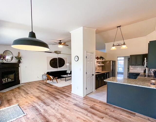 SUNDIAL ESTATES - Residential