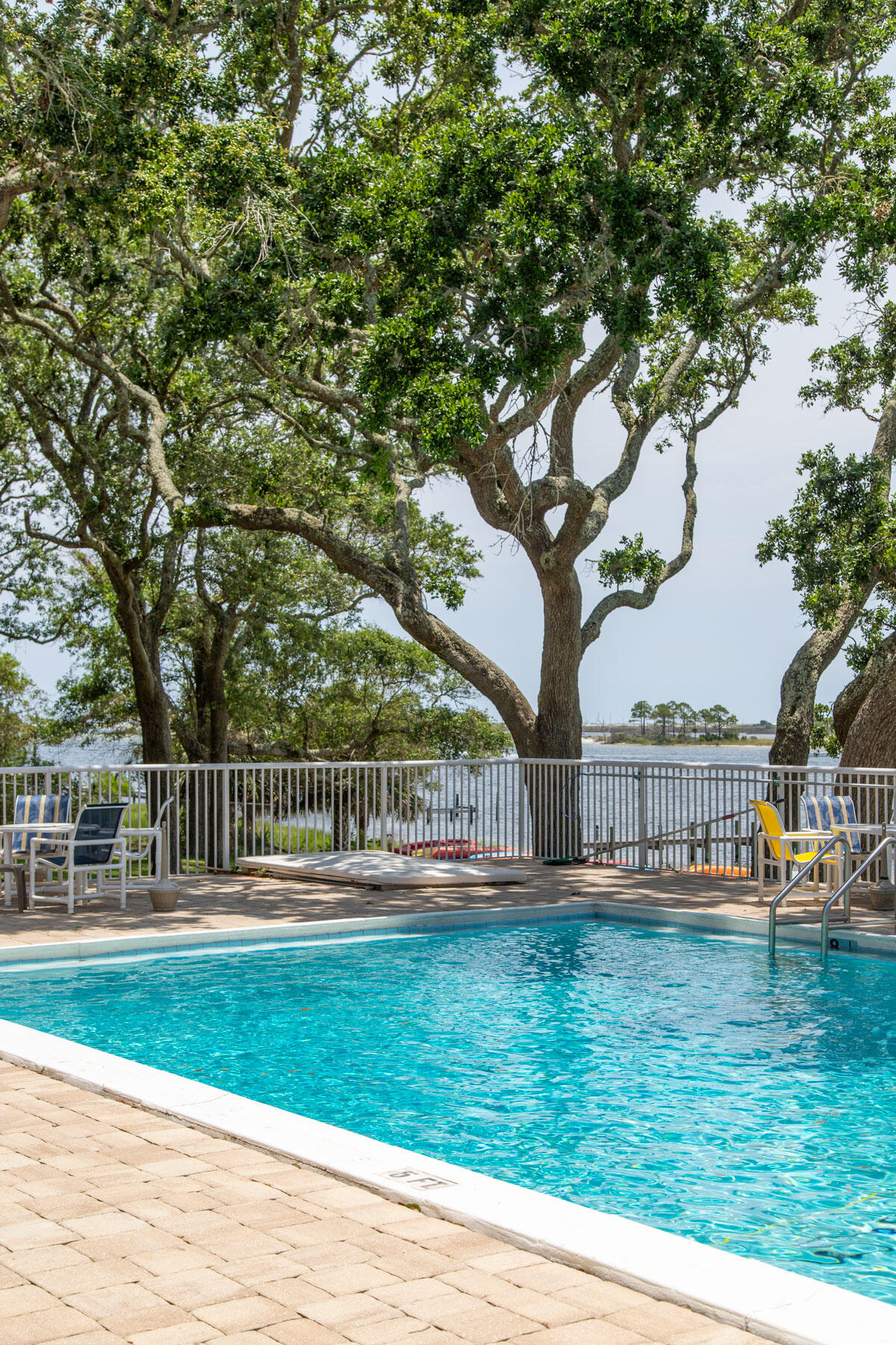 CEDARS CONDO - Residential