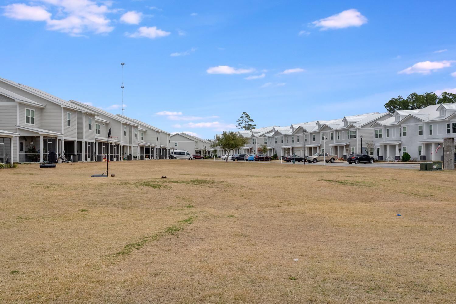 VERANDAS OF FREEPORT, THE - Residential