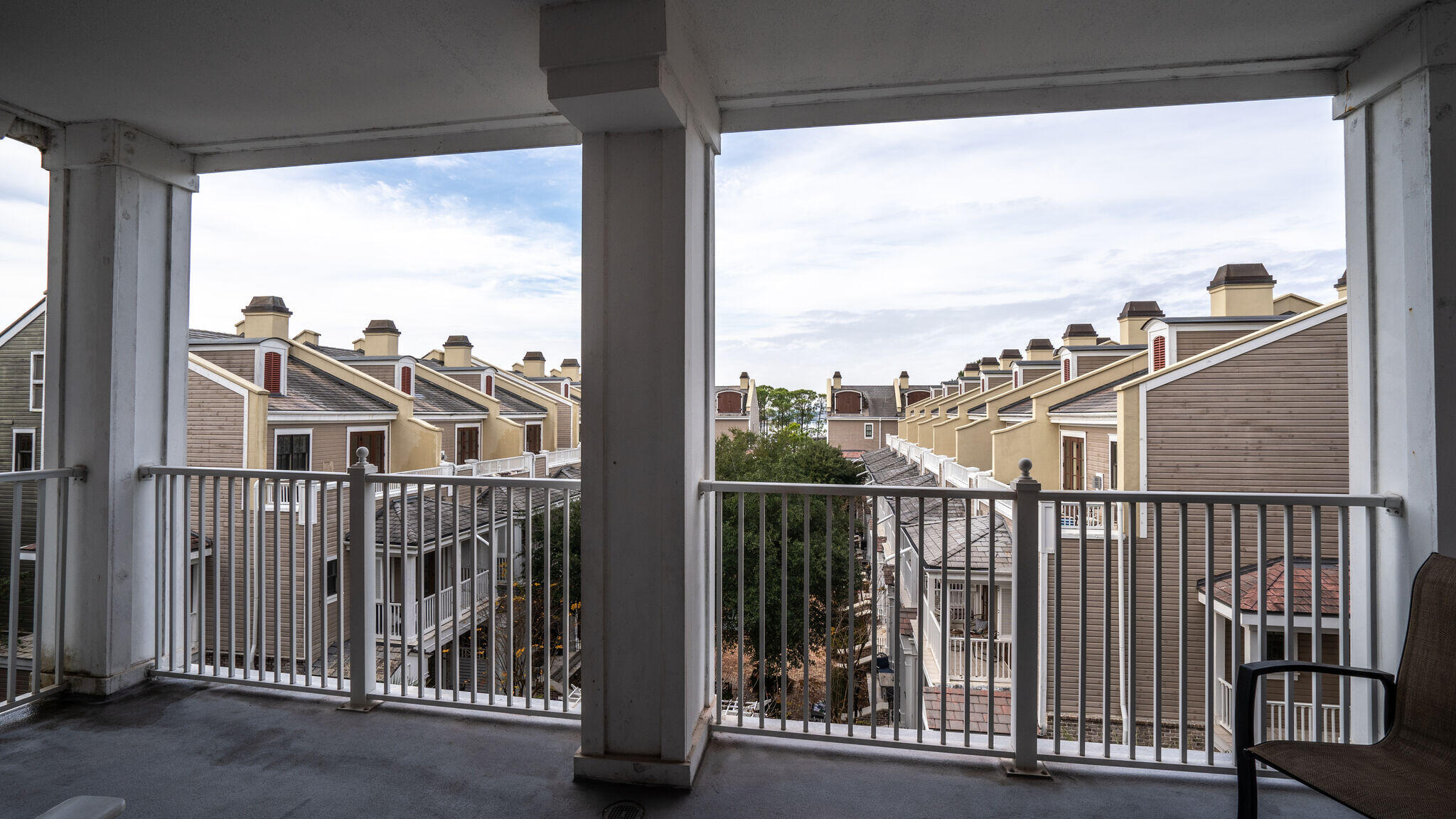 MARKET STREET INN - Residential