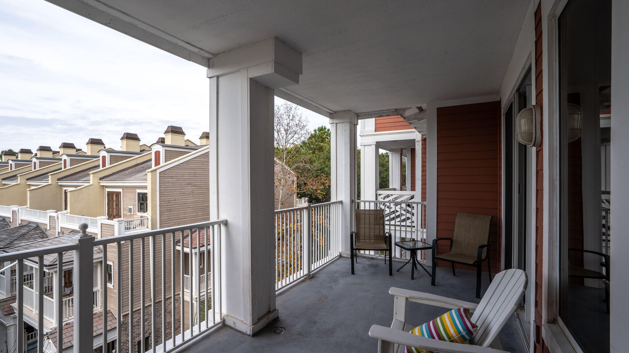 MARKET STREET INN - Residential