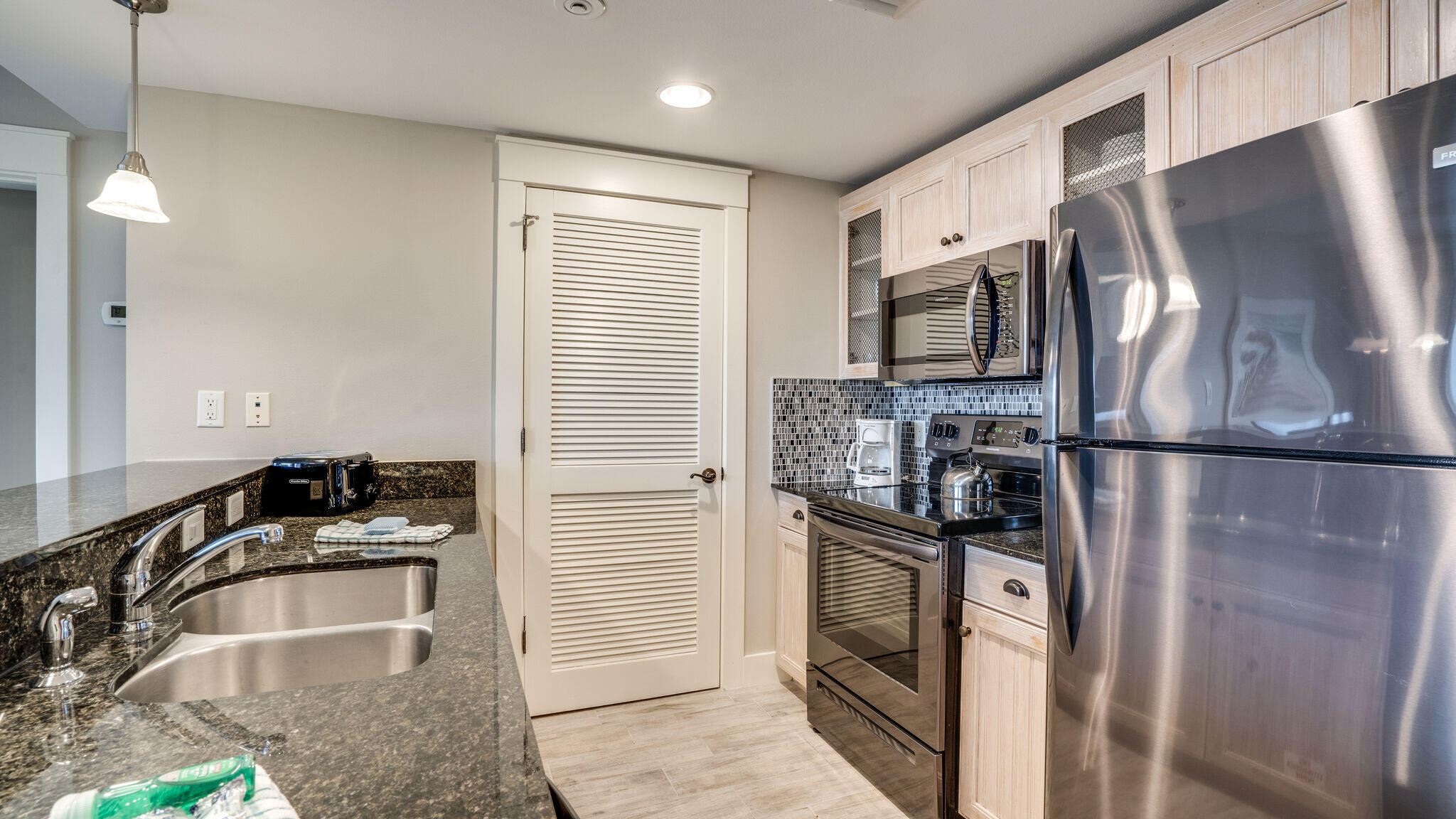 MARKET STREET INN - Residential