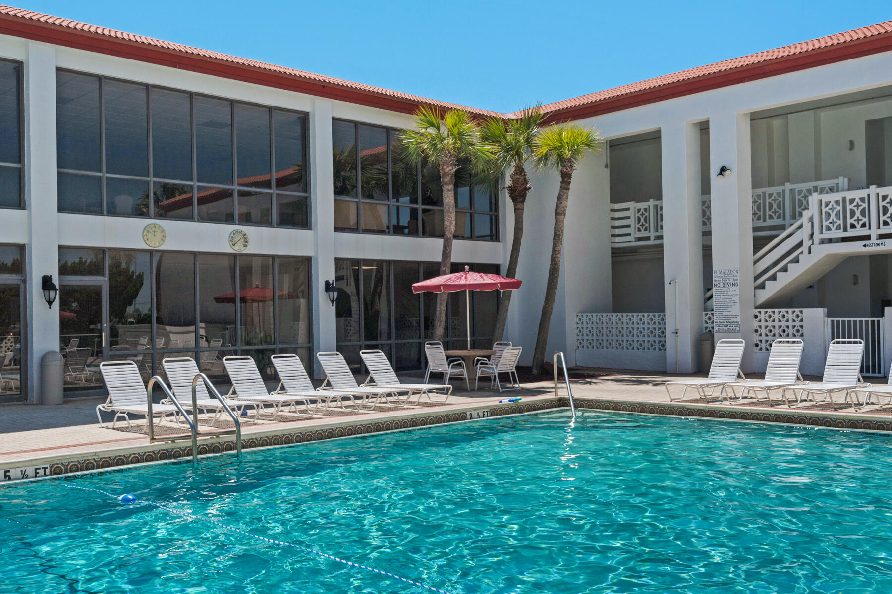 EL MATADOR CONDO - Residential