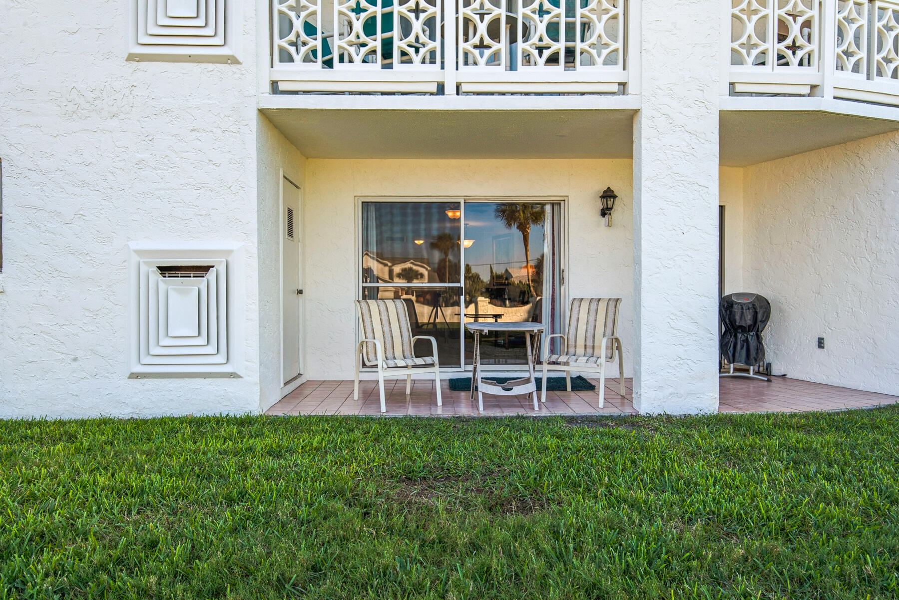 EL MATADOR CONDO - Residential