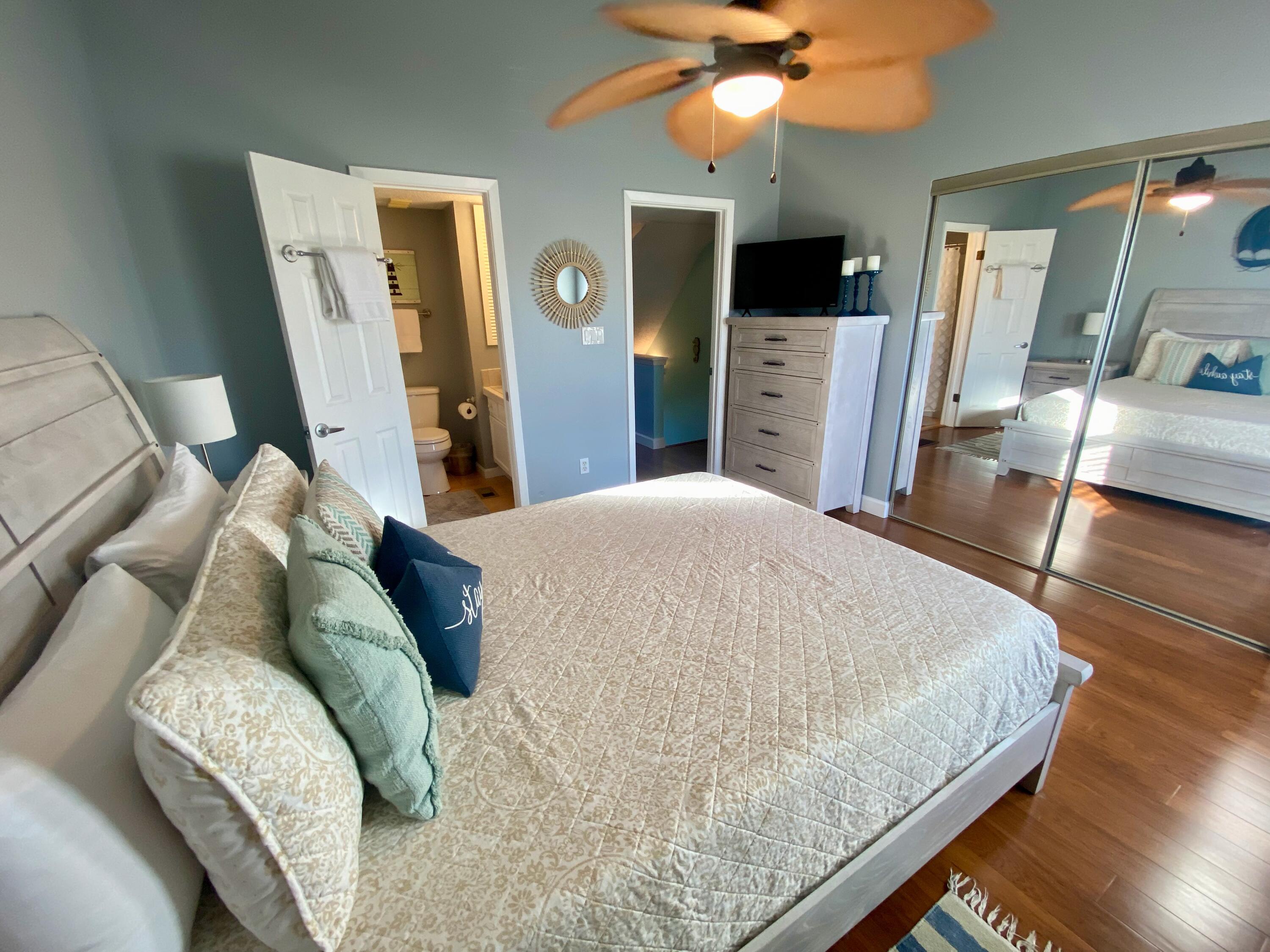 COMMODORES LANDING - Residential