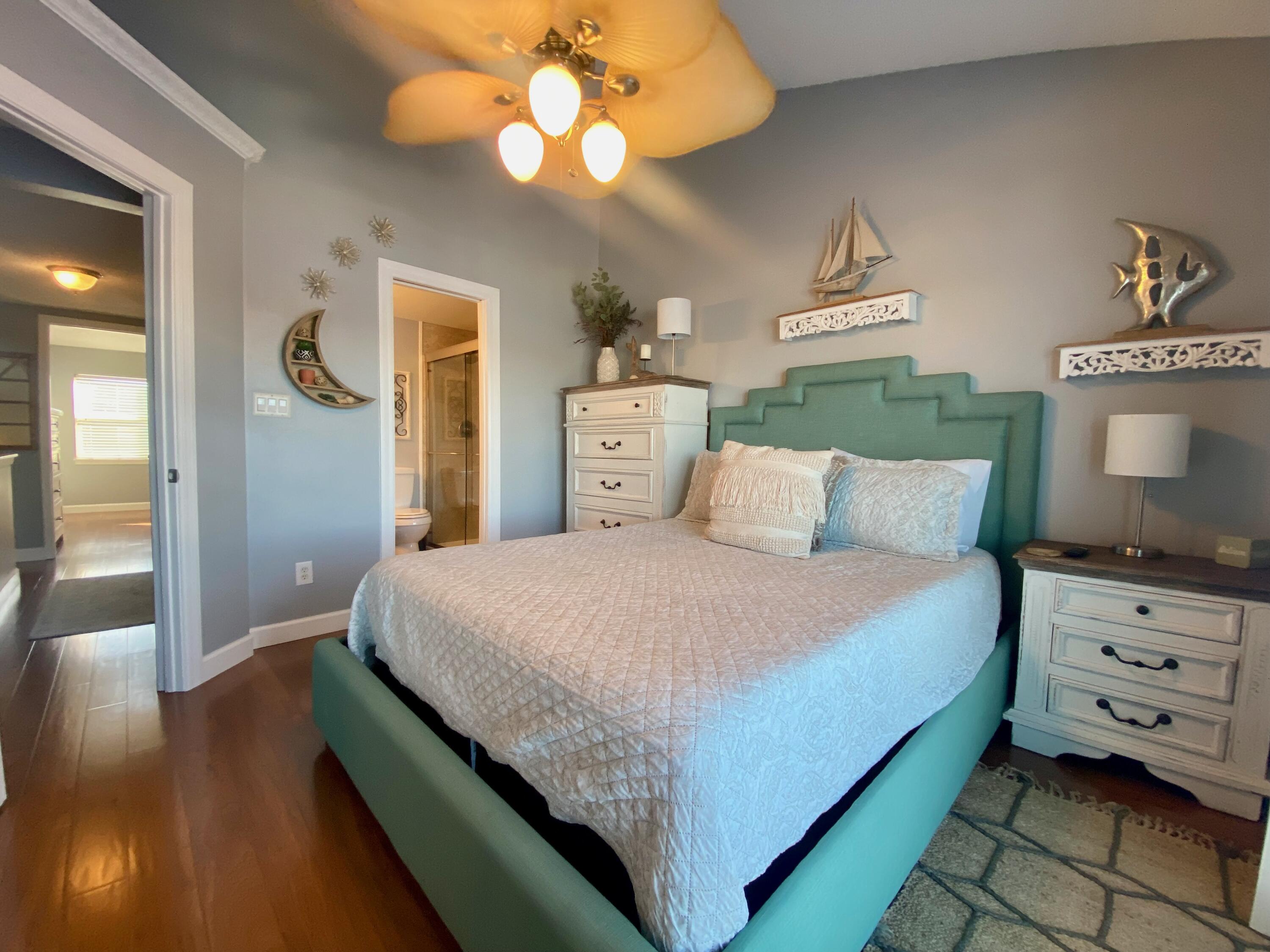 COMMODORES LANDING - Residential