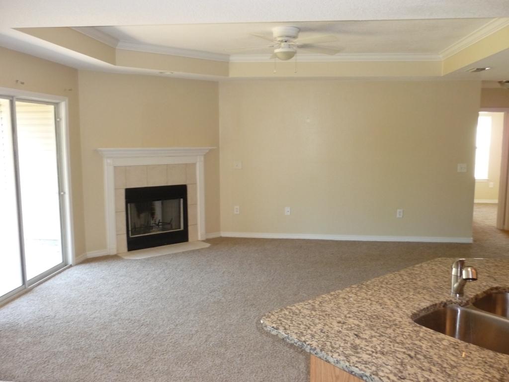 VILLA TASSO TOWN OF - Residential