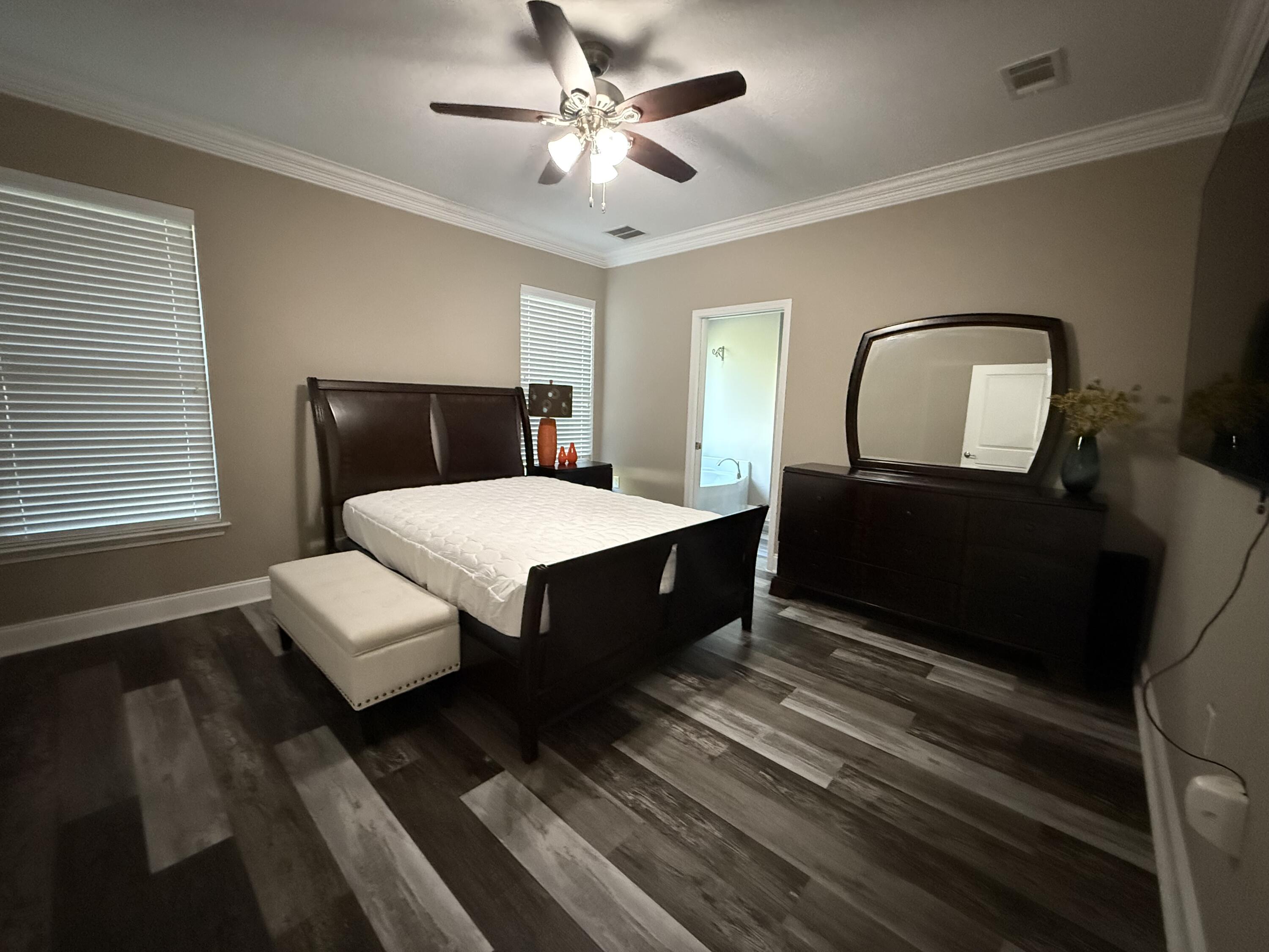 1208 - Kenwood/Golf Course - Residential Lease