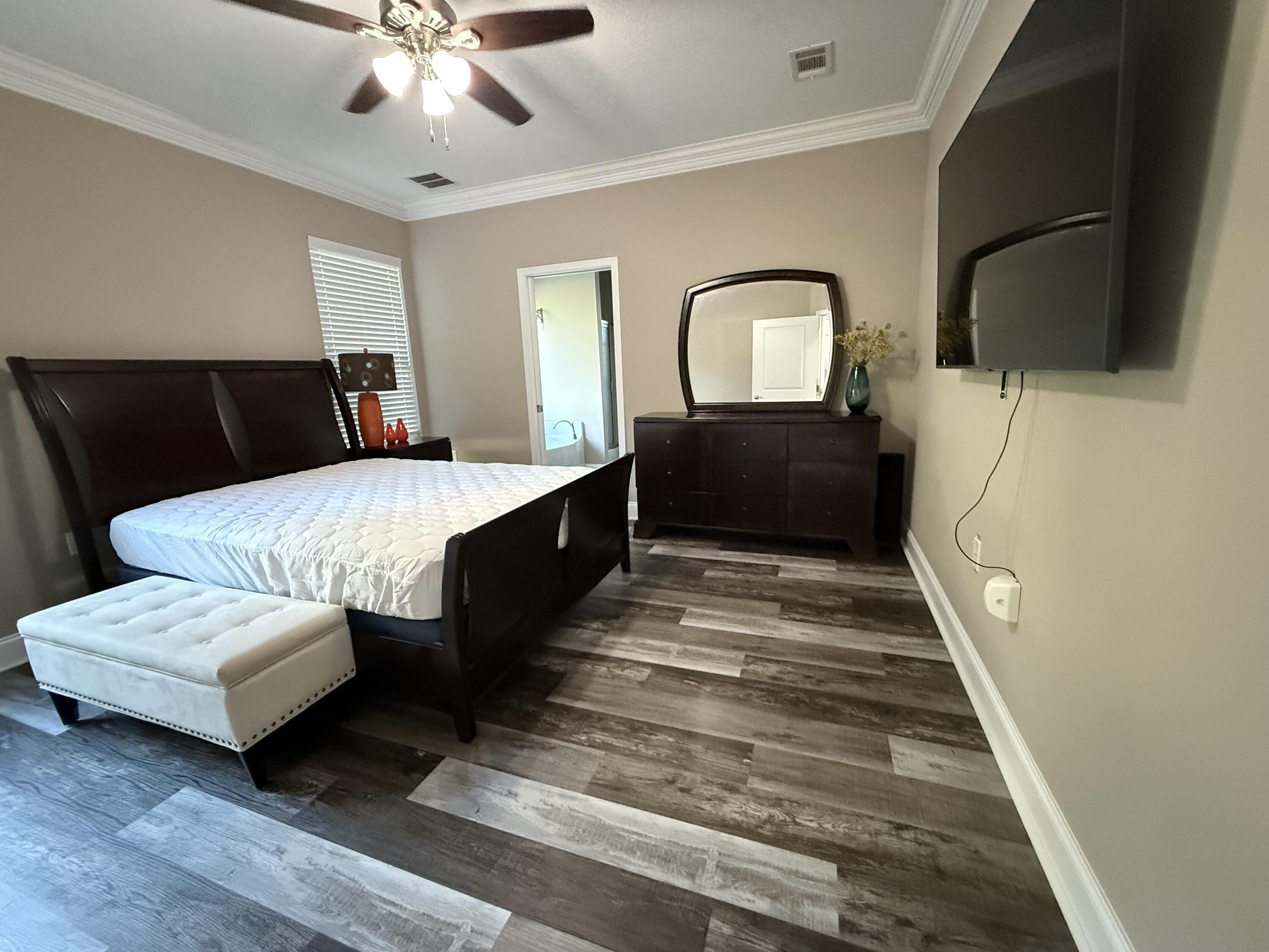 1208 - Kenwood/Golf Course - Residential Lease