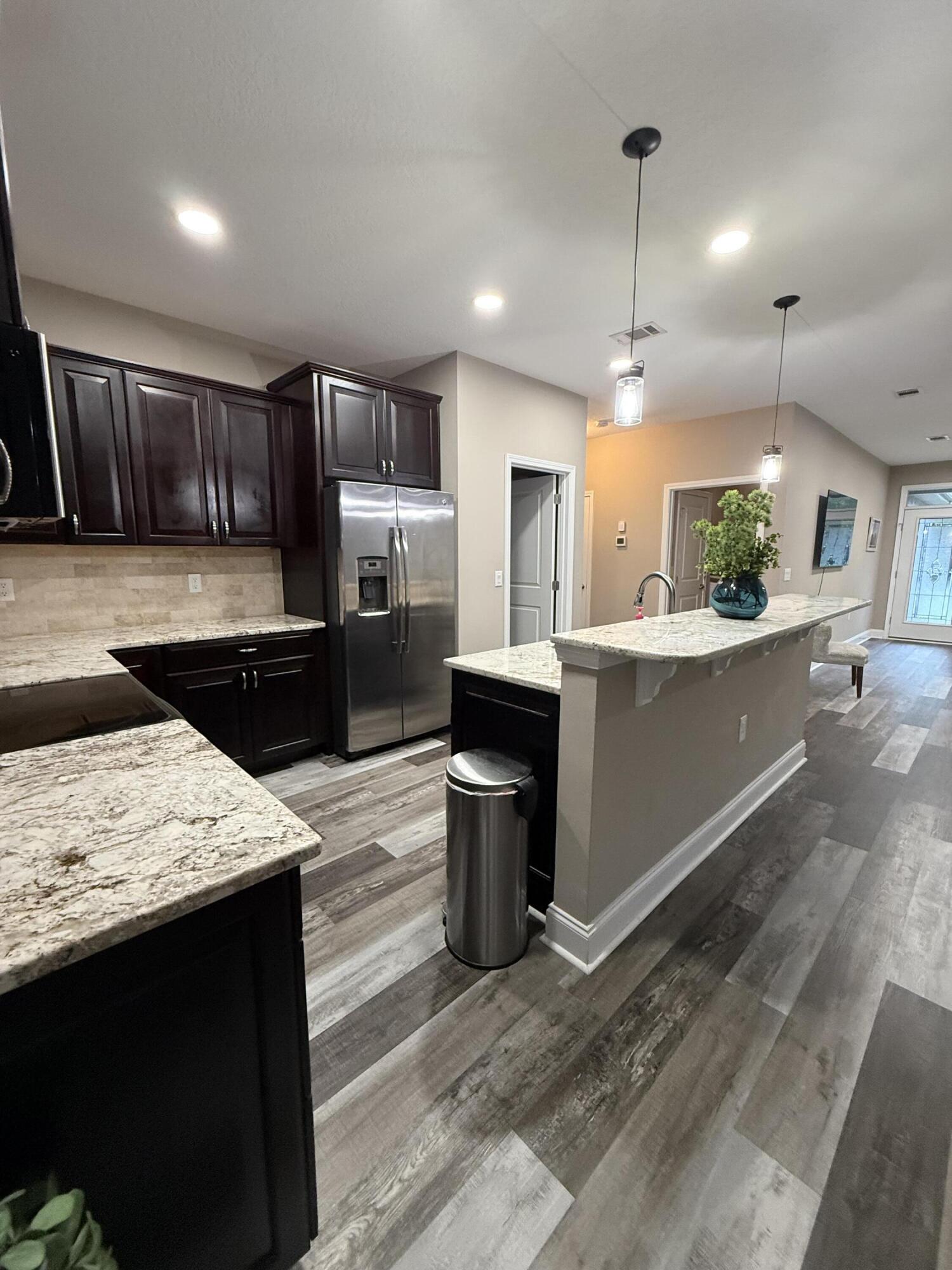 1208 - Kenwood/Golf Course - Residential Lease