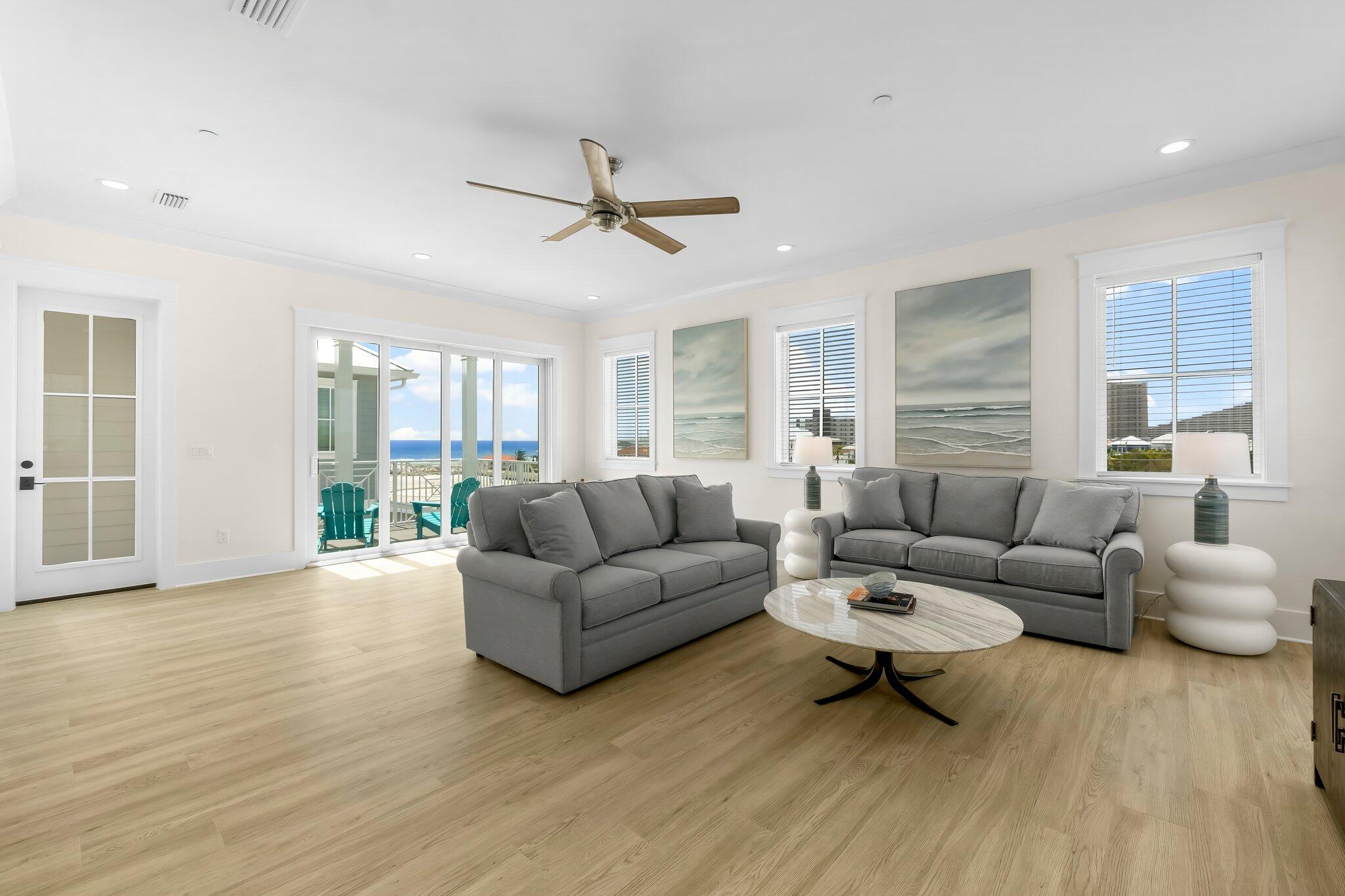 TANG-O-MAR S/D UNREC - Residential