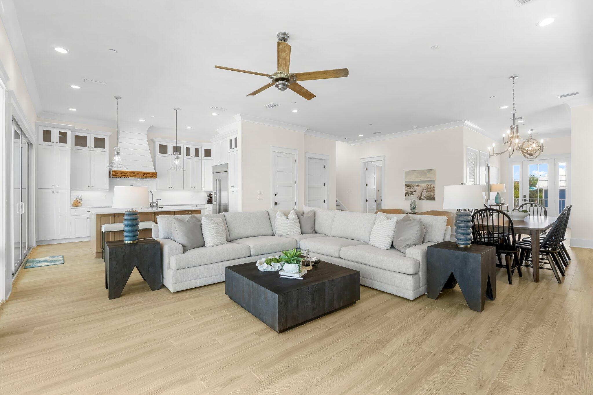 TANG-O-MAR S/D UNREC - Residential